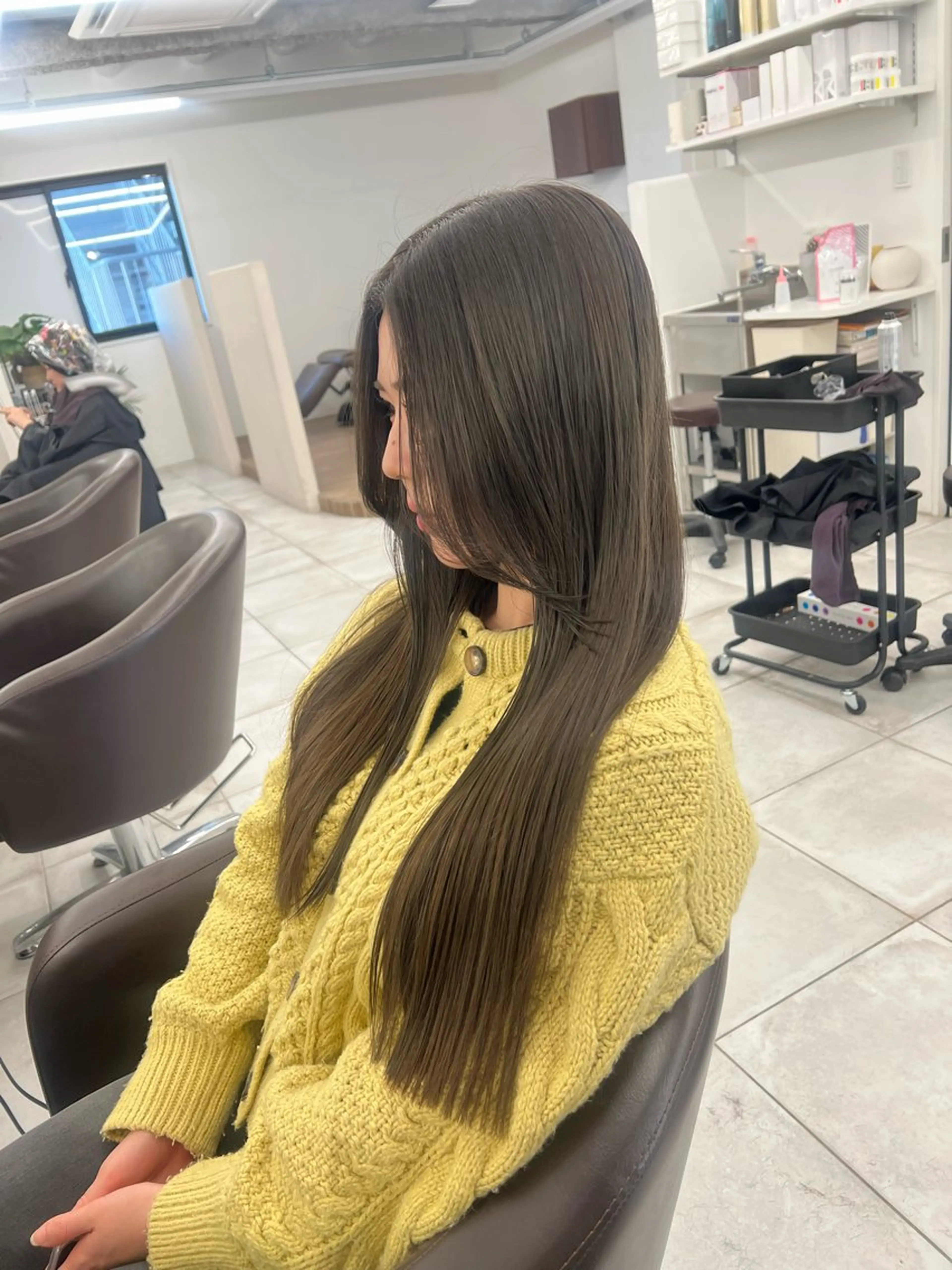 ロング カラー カット ヘアカラー トリートメント 赤みゼロ/透明感 カラー🌿KANTAのヘアスタイル