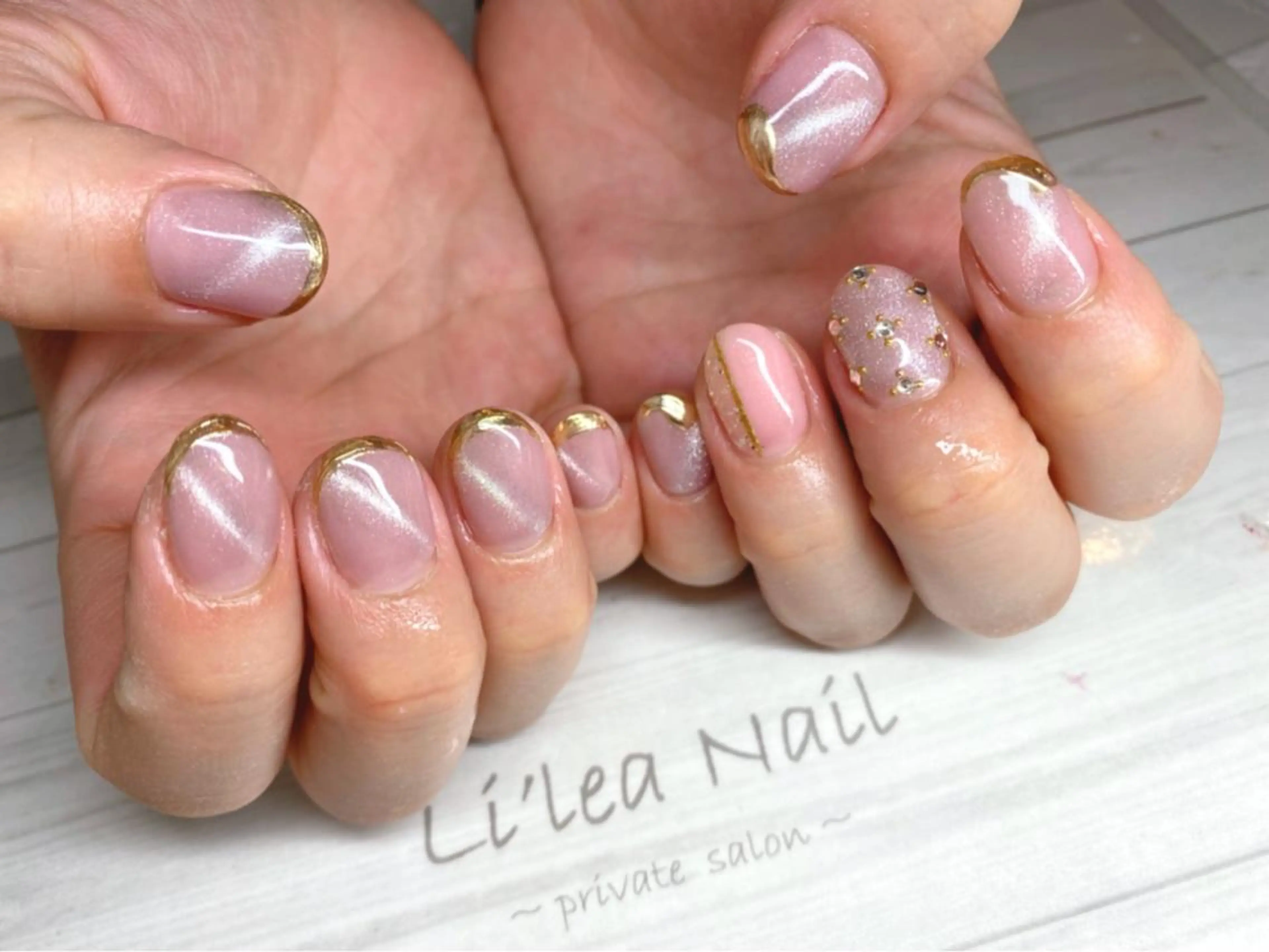 ネイル Li'leaNail AINAのネイルデザイン