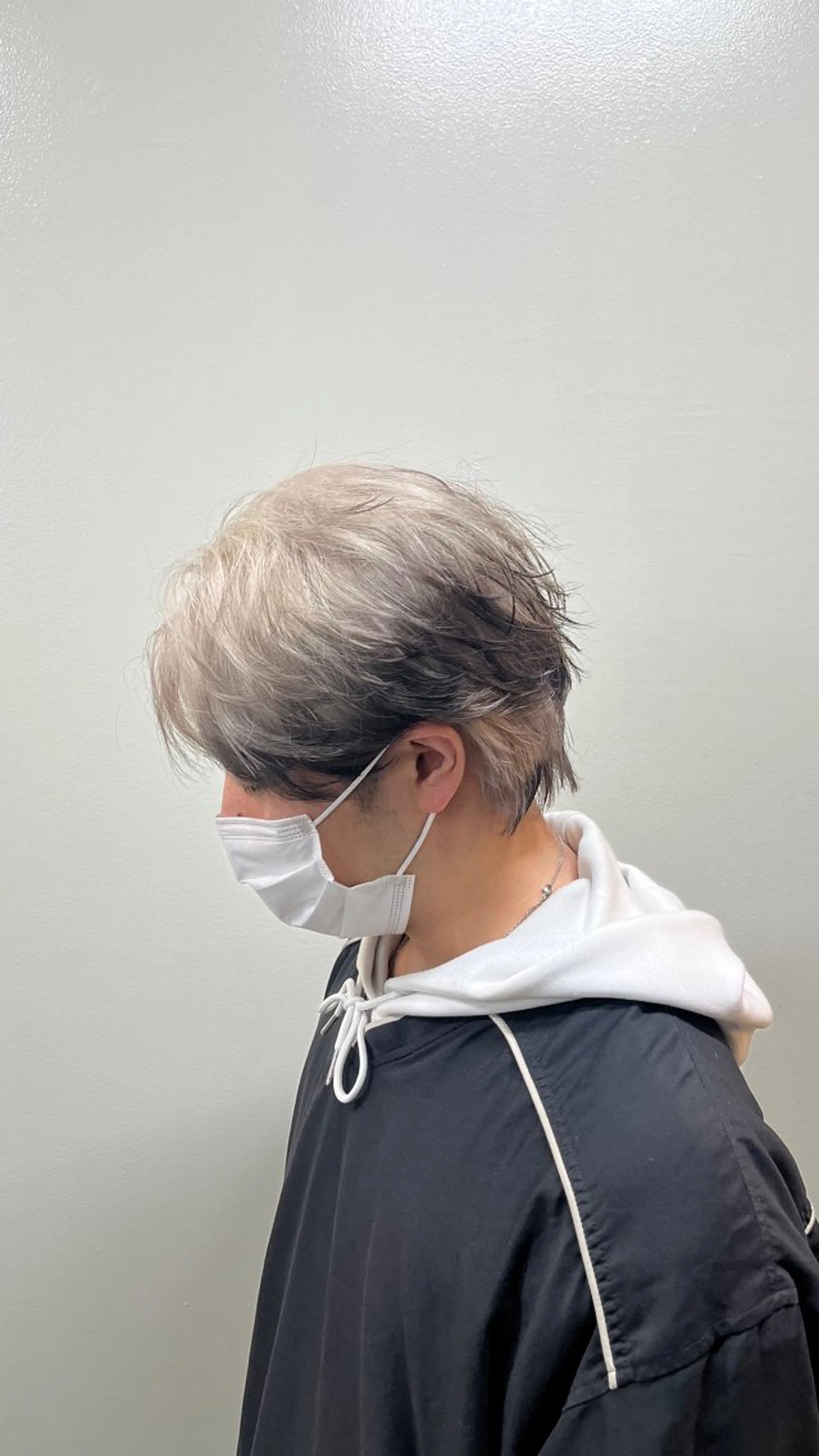 ショート カラー メンズ メンズハイトーン メンズ韓国風 メンズパーマ デザインカラー ダブルカラー 🦄カイ/メンズ 韓国ヘア/パーマ🦄のヘアスタイル