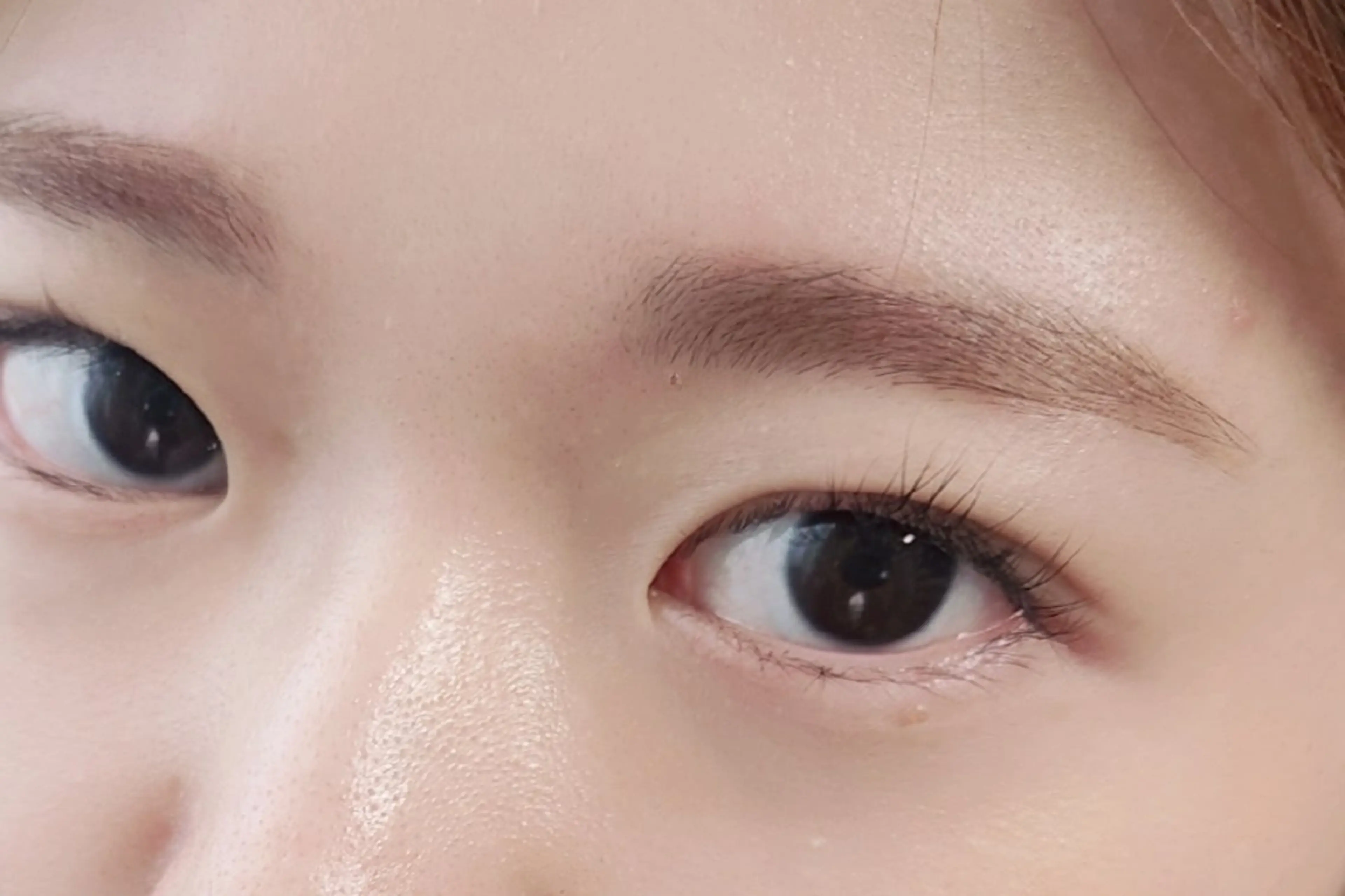 アイブロウ 眉毛ワックス脱毛 ワックス脱毛 beautysalon ASHA所属・ASHA ikumiのマツエク・マツパデザイン