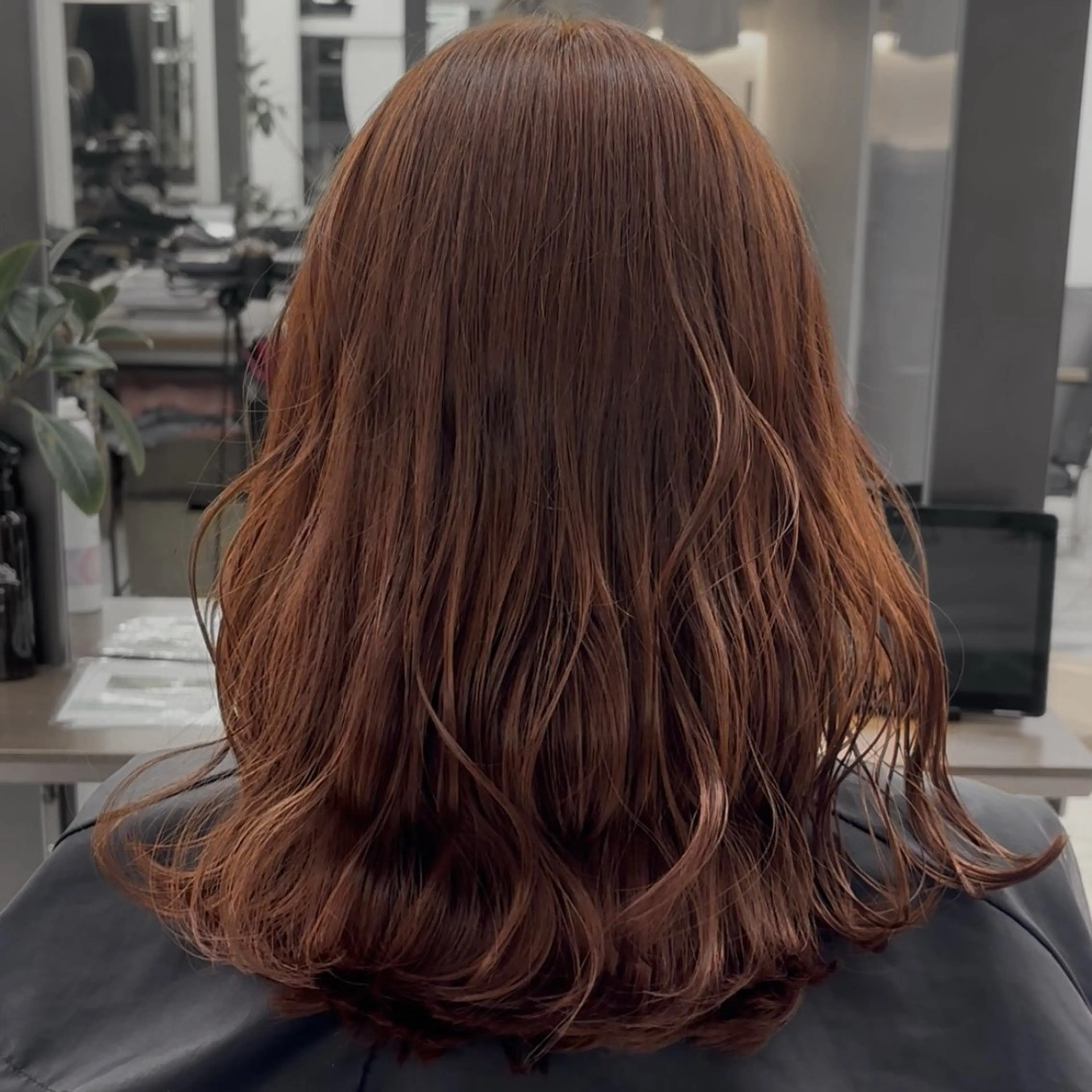 カラー ベージュカラー オレンジ オレンジベージュ ヘアカラー ﾚｲﾔｰ🎶似合わせ パーマ🎀ナナコのヘアスタイル