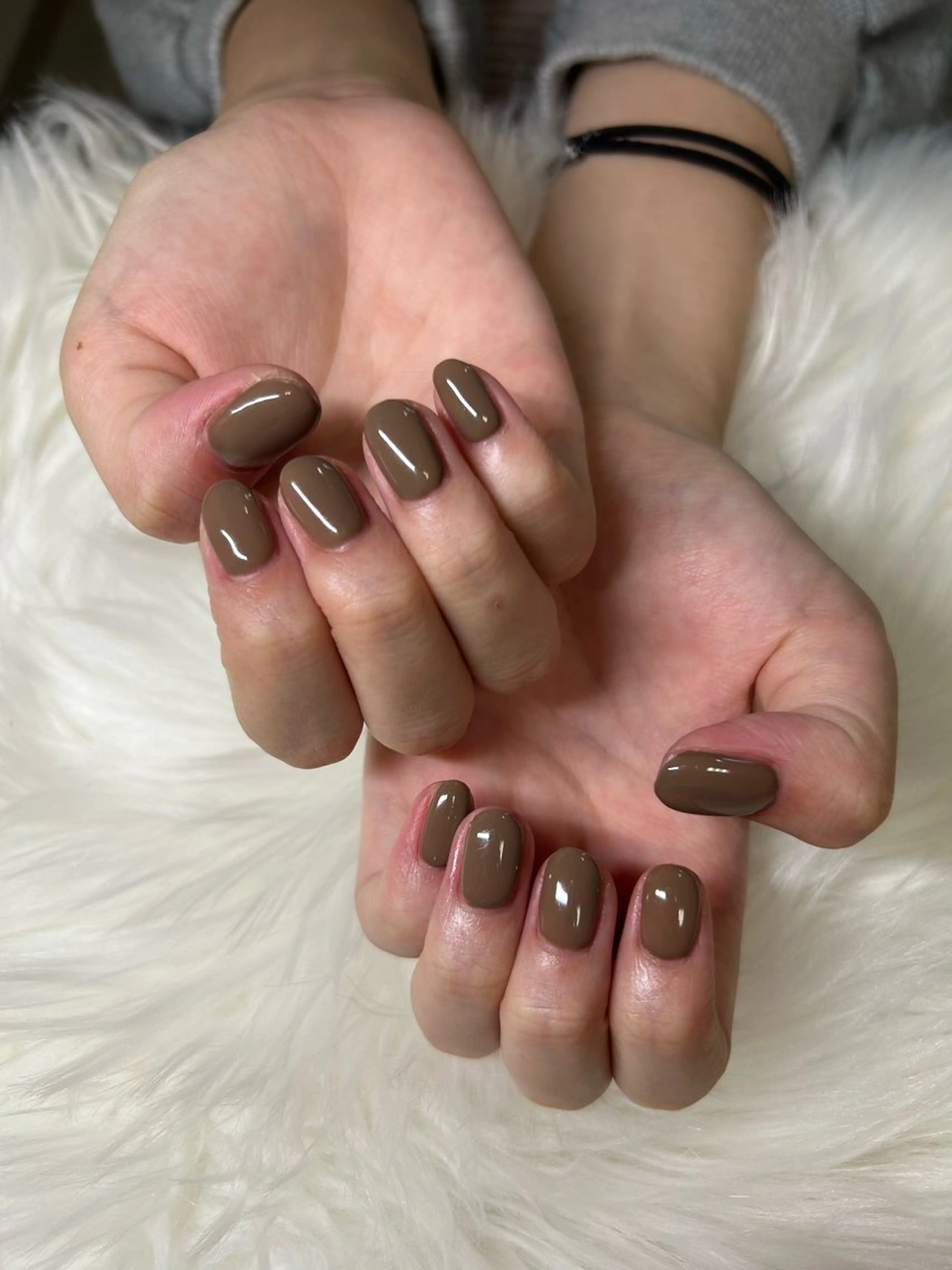 ネイル ブラウン ワンカラーネイル private nailsalon Alice所属・Alice / Nanaのネイルデザイン