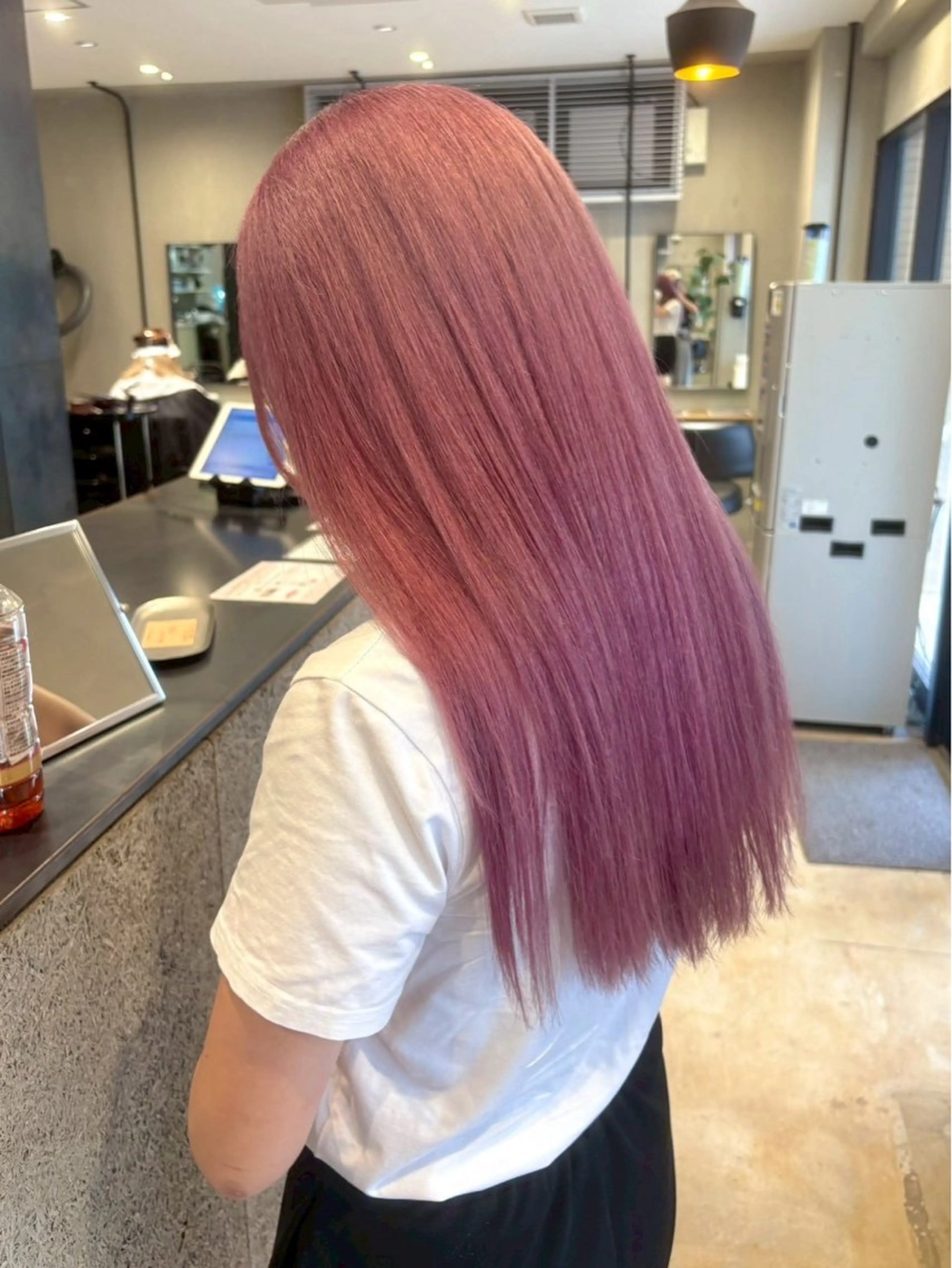 ロング 博多ハイトーンカラー /ブリーチカラーのヘアスタイル