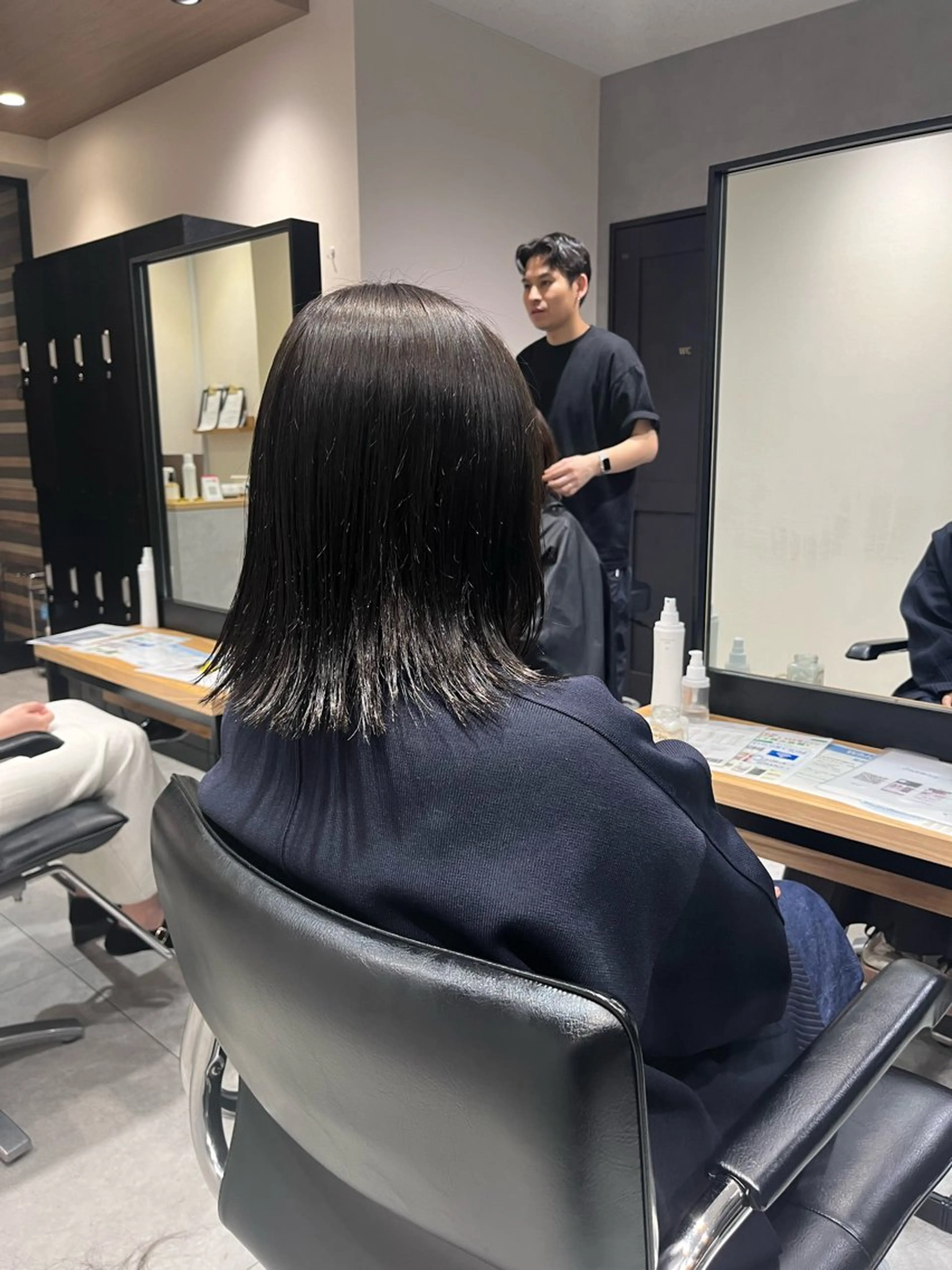 ミディアム 外ハネヘア NYLON.所属・ブリーチ/縮毛矯正 ❤️‍🔥シンノスケのヘアスタイル