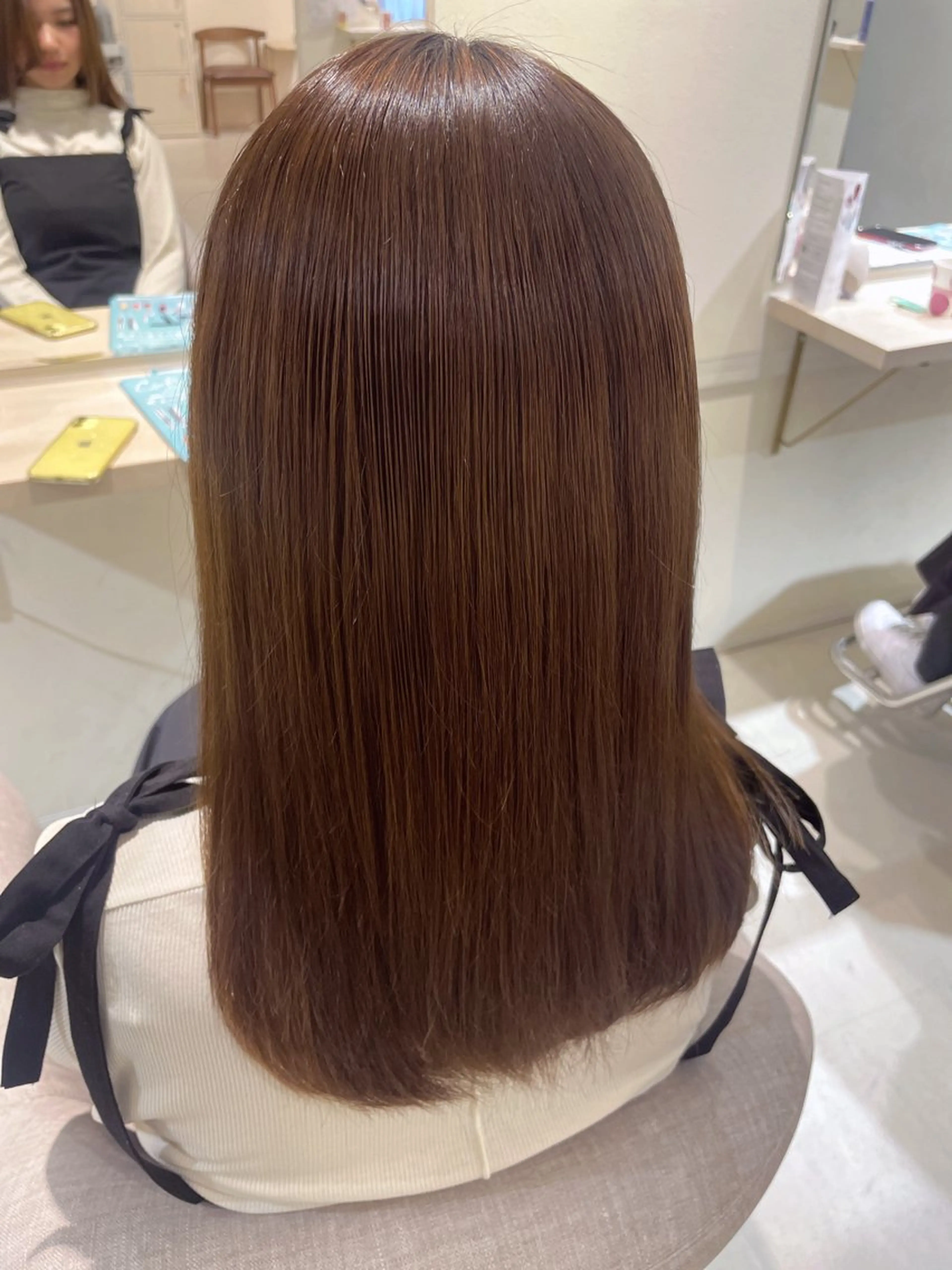 セミロング トリートメント CreBiA ten_【クレビアテン】所属・crebia 漢人 美海／レイヤーカットのヘアスタイル