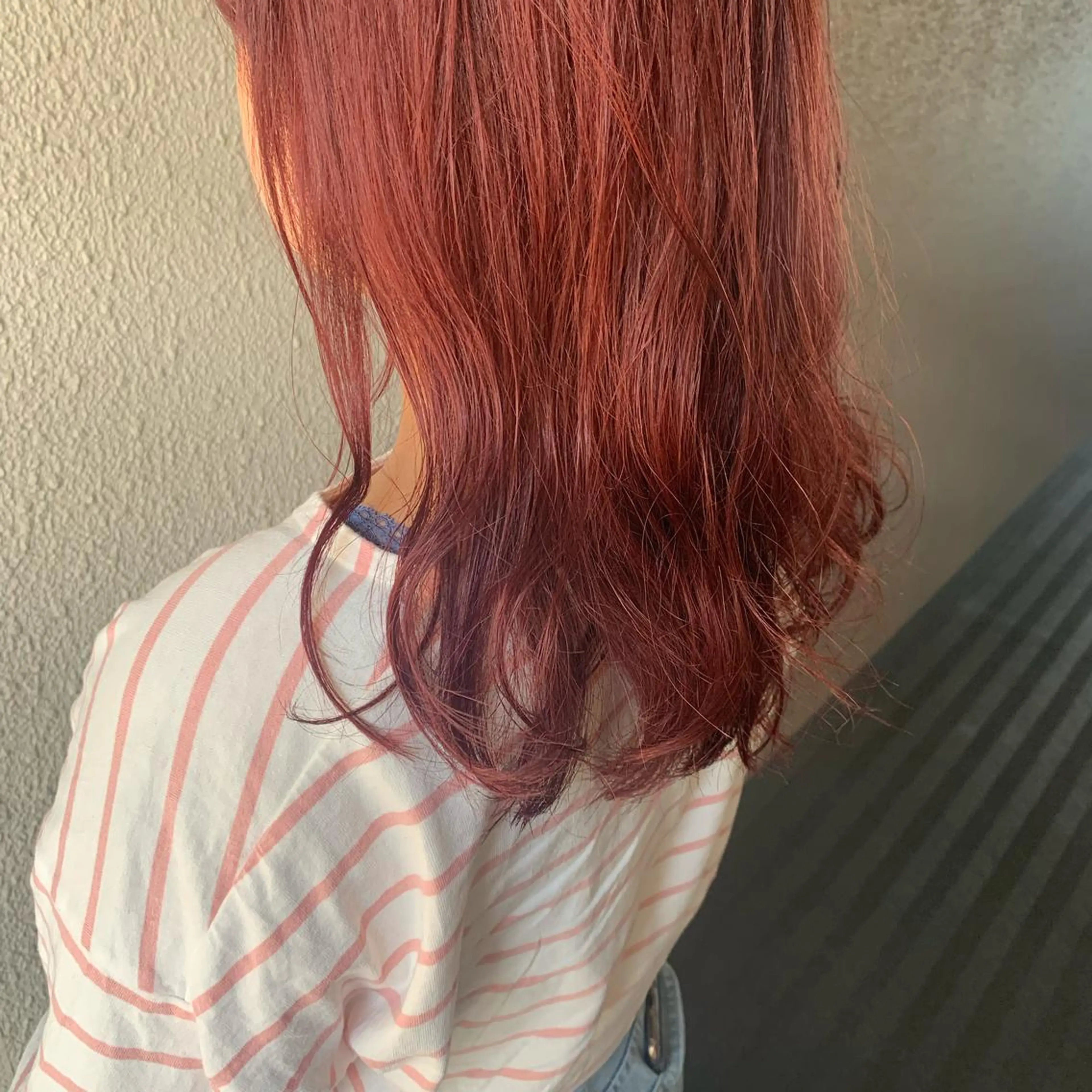 セミロング カラー ボルドーカラー chouette/ 根本優希のヘアスタイル