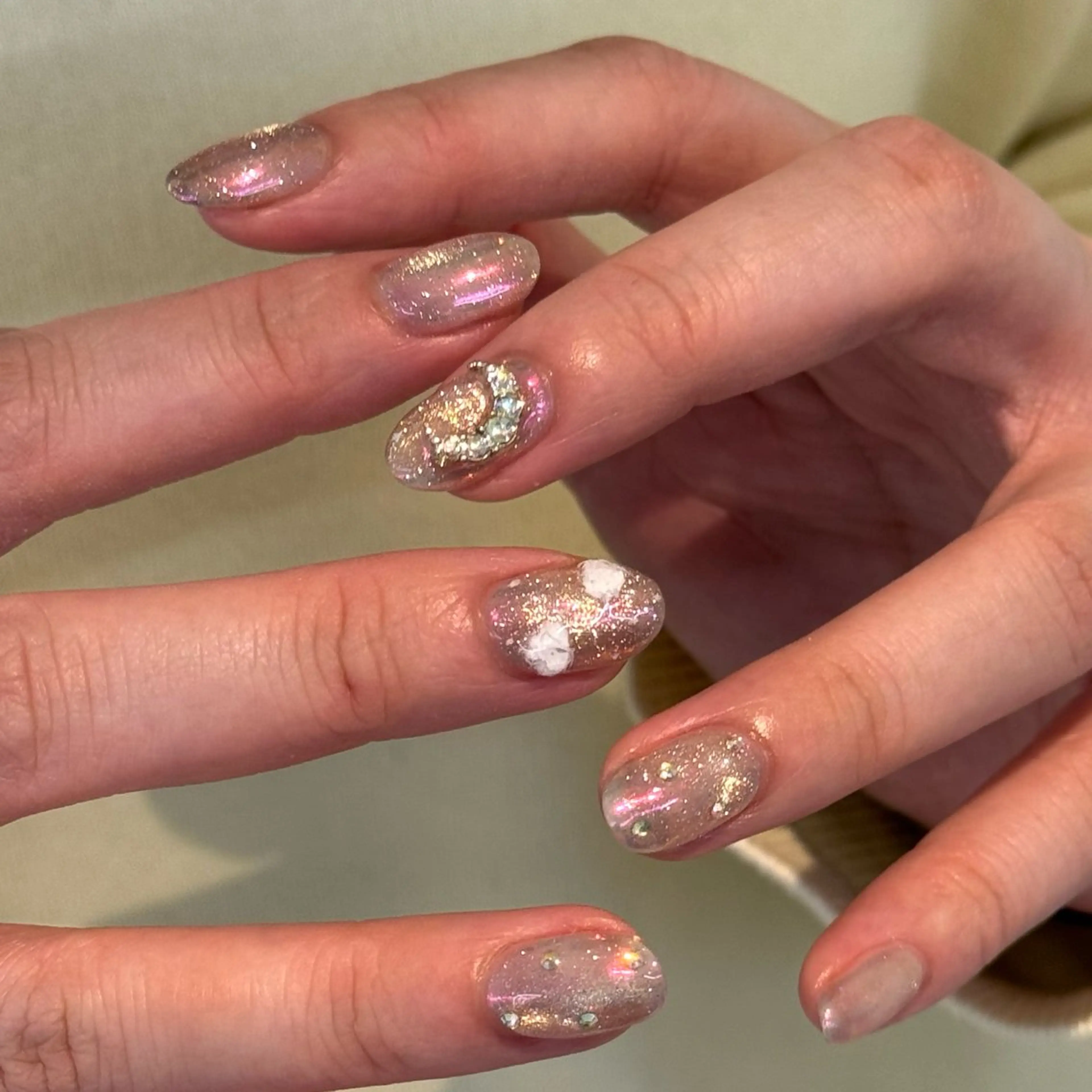 ネイル ミラーネイル ハンドネイル ハンドケア Chizuru ☾ ໋のネイルデザイン