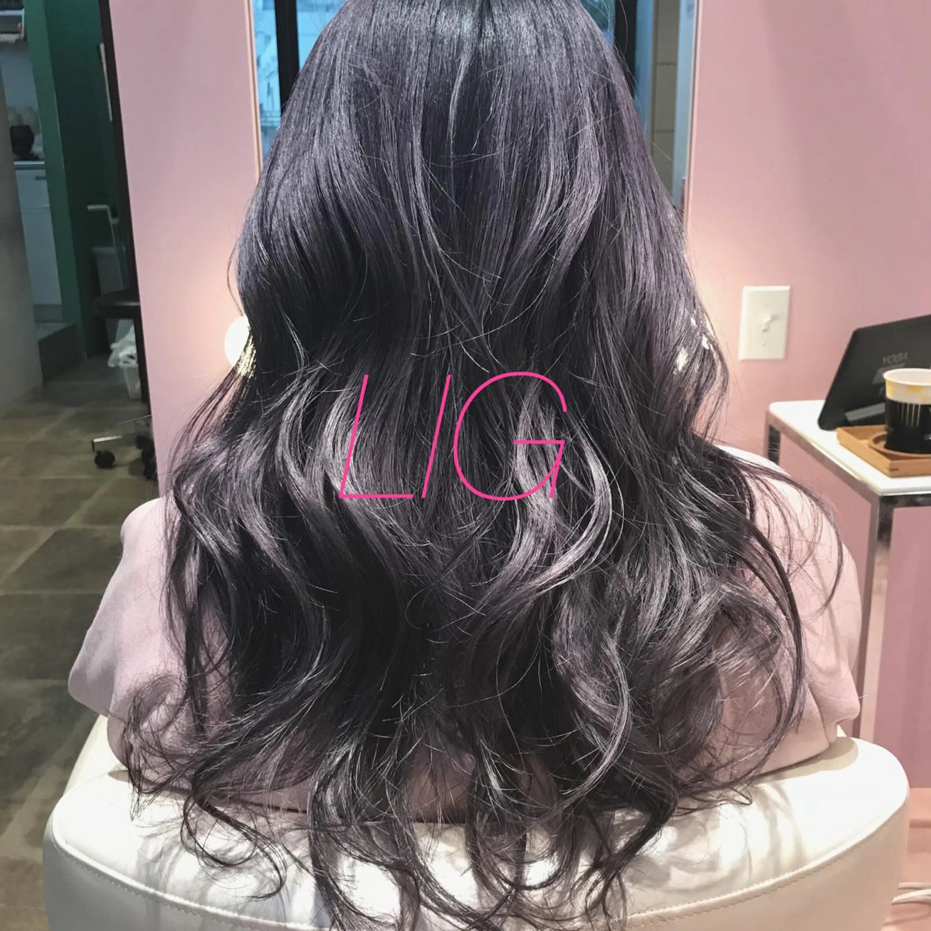 セミロング アッシュ カット パーマ トリートメント 所渉/韓国レイヤー /ウルフカットのヘアスタイル