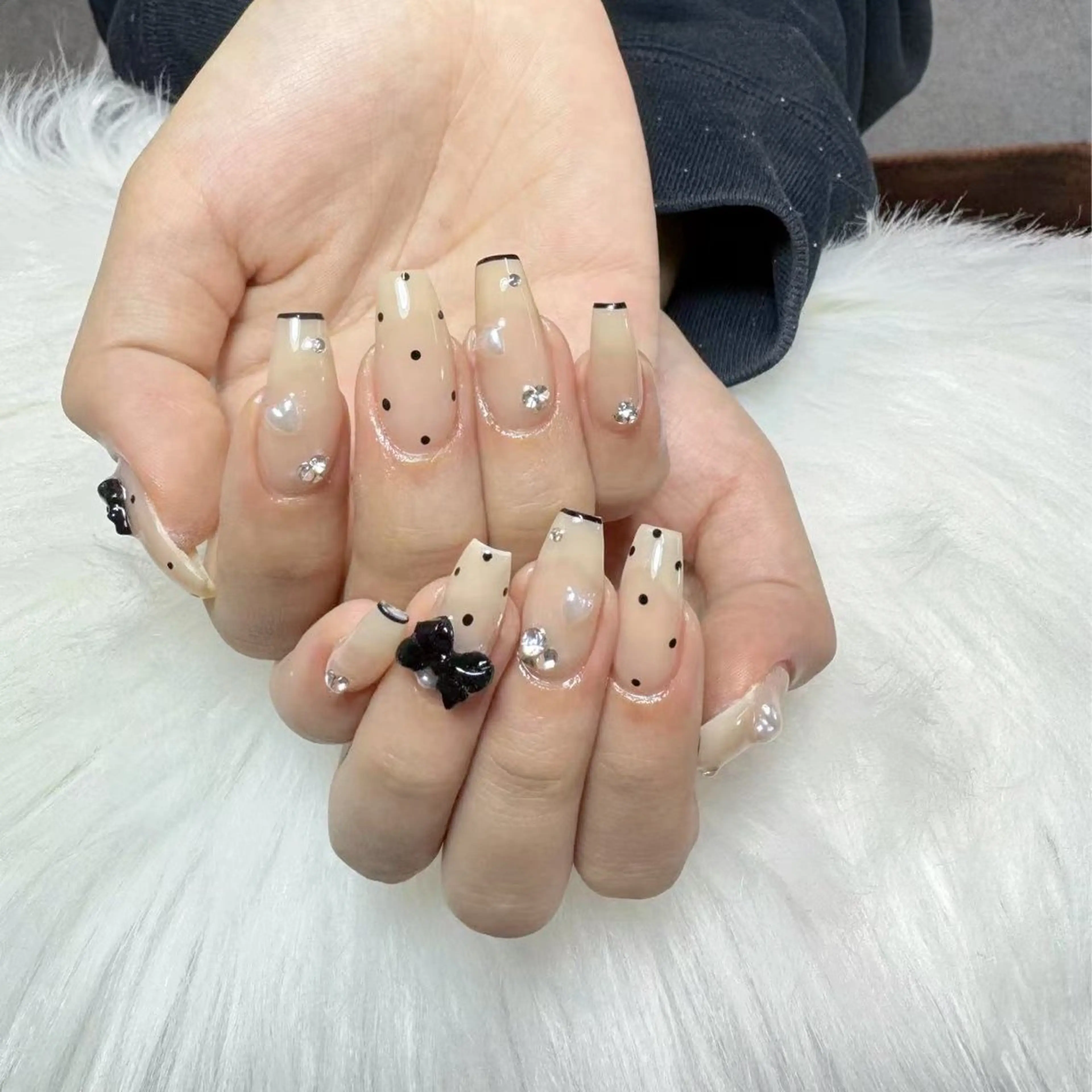 ネイル ハンドネイル 🎀nana🫧 ワンホンネイル🎀のネイルデザイン