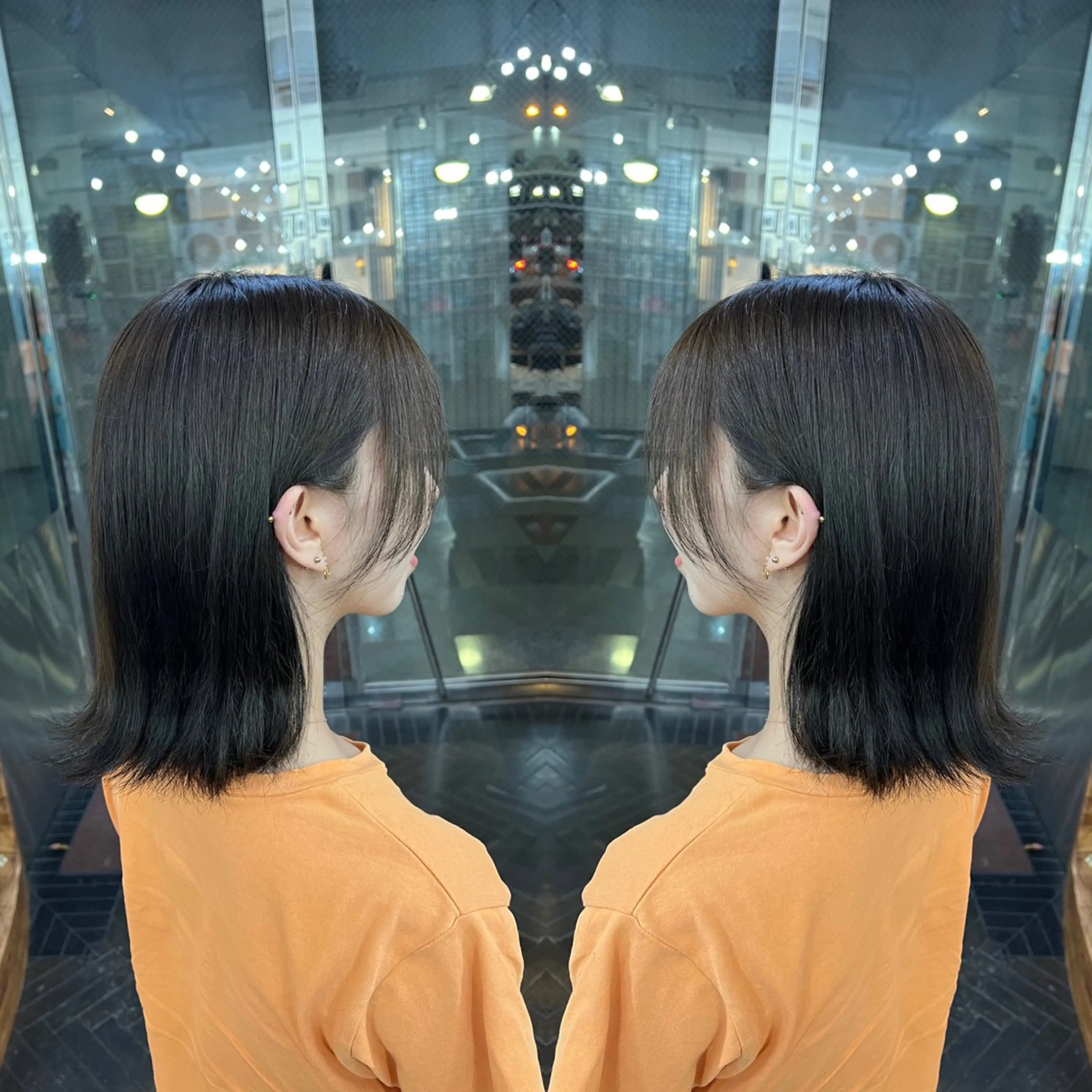 ミディアム カラー レイヤー/ボブ/ ミニボブ/AOIのヘアスタイル