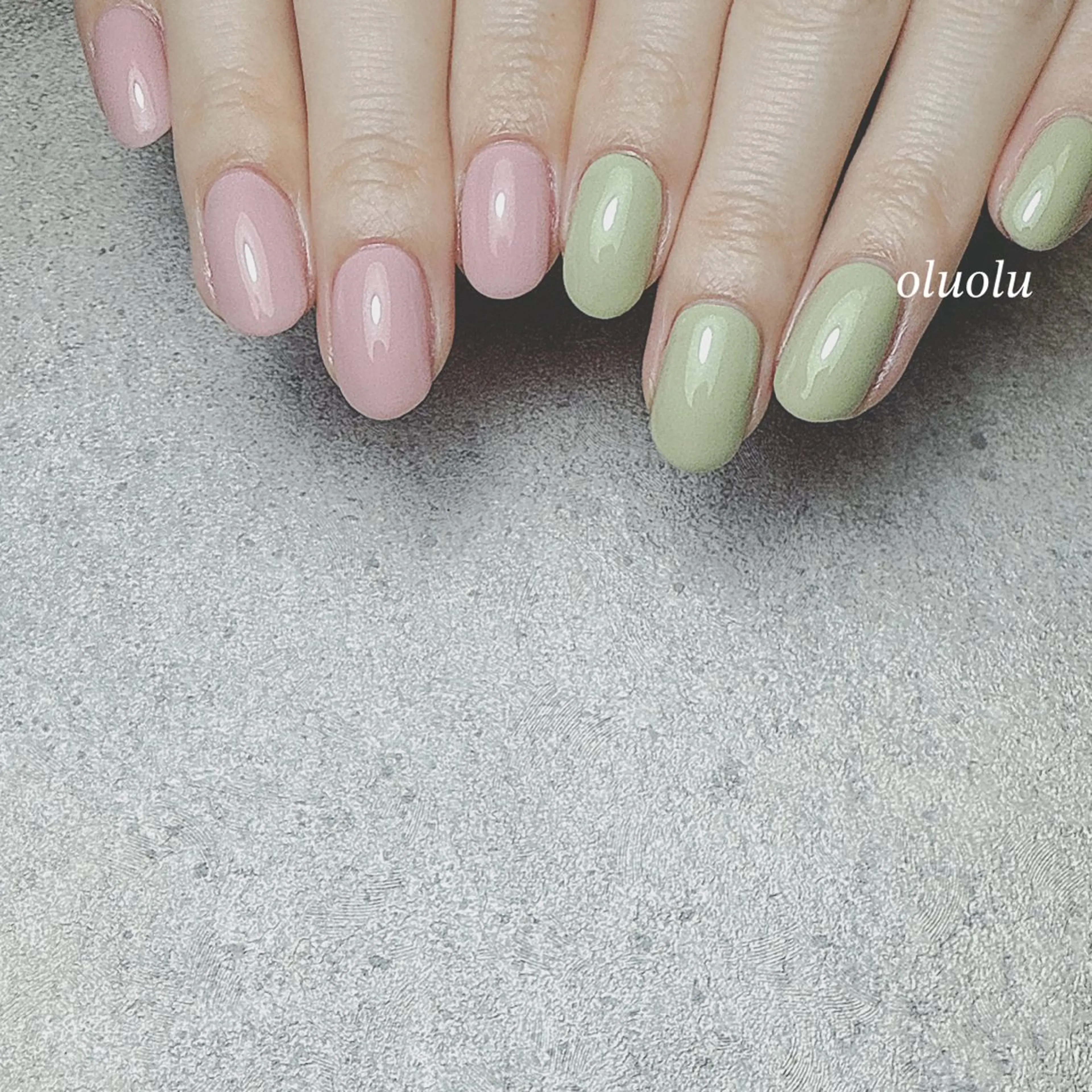 ネイル アートネイル フットネイル ワンカラーネイル ピンク 春ネイル ハンドネイル 大村 紬華のネイルデザイン