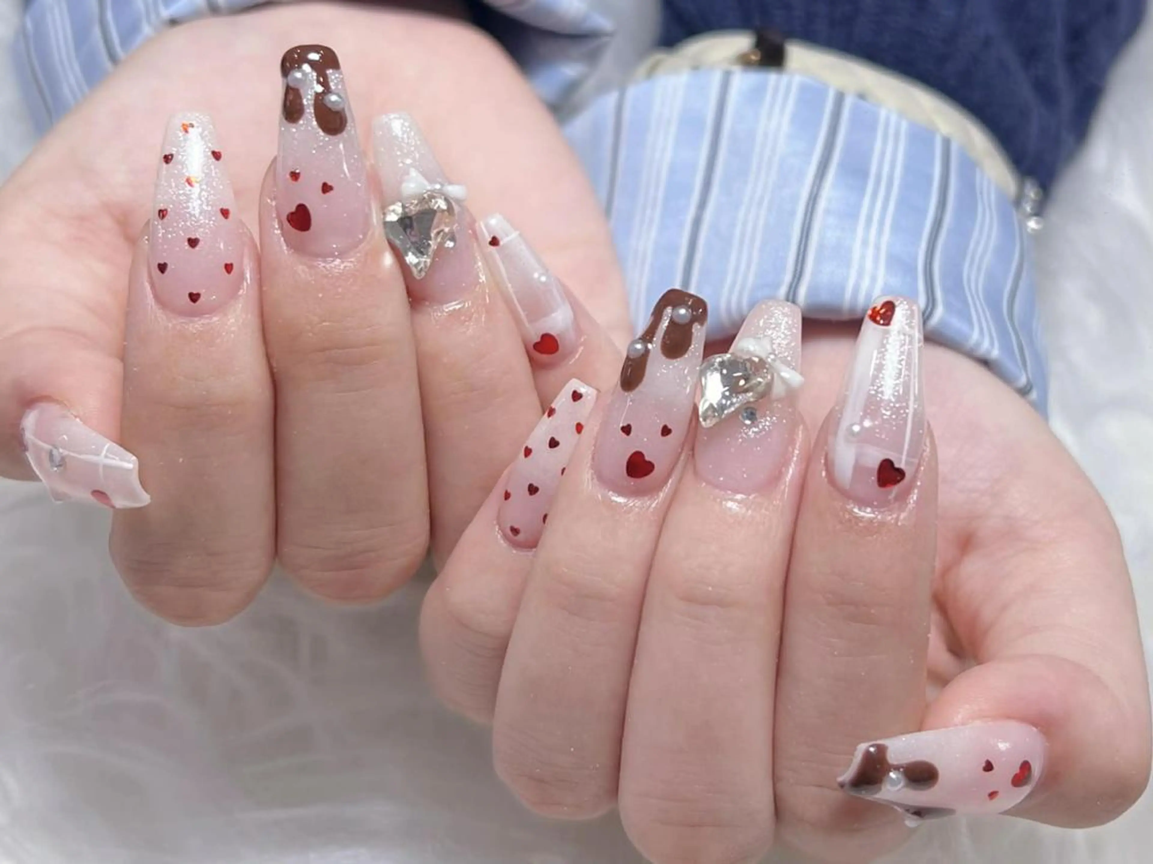 ネイル ボルドー チークネイル 長さ出し フレンチネイル ジェルネイル ハンドネイル Yuu🎀 Belle Nailのネイルデザイン