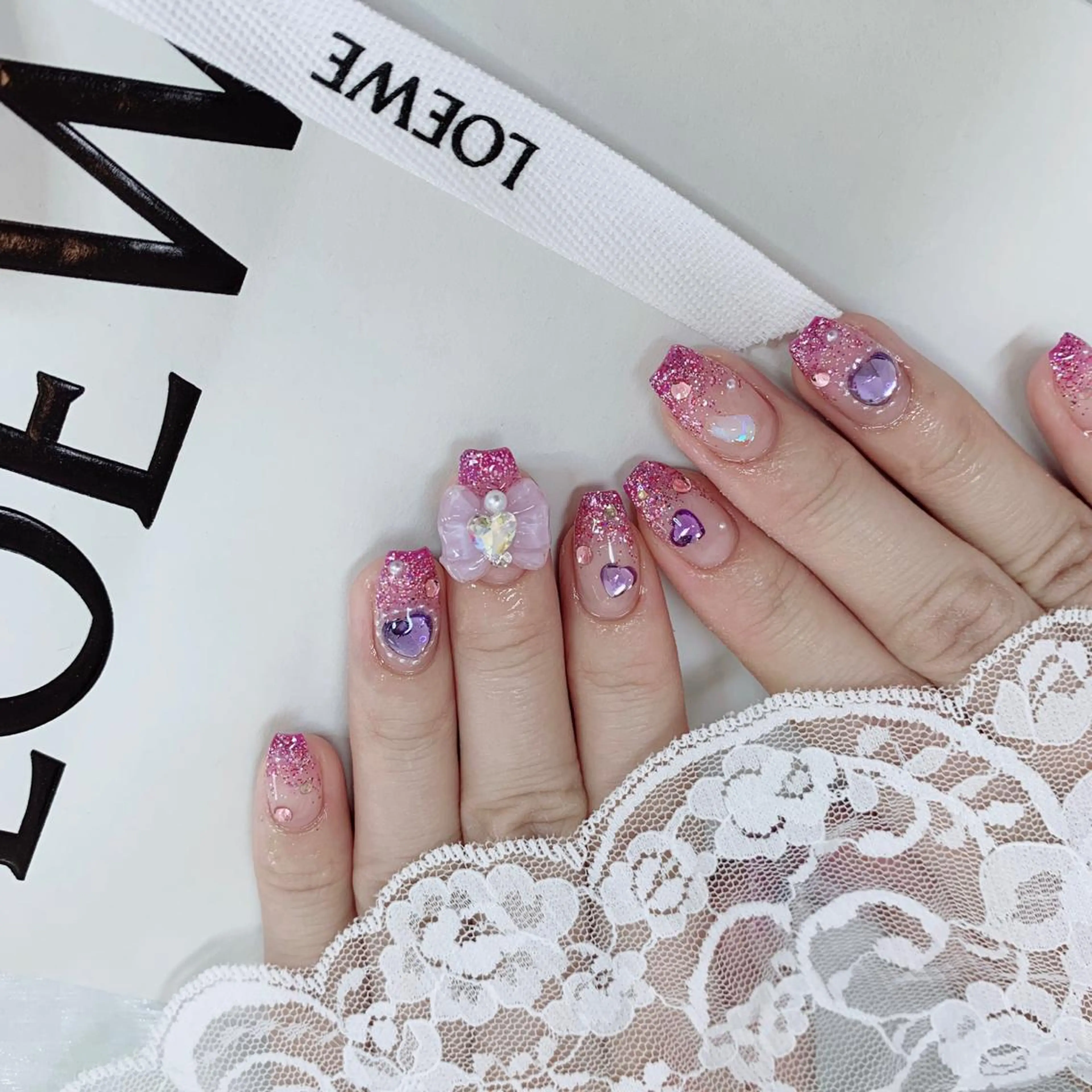 ネイル リボン ハンドネイル La neige* yuki 🥯🍑のネイルデザイン