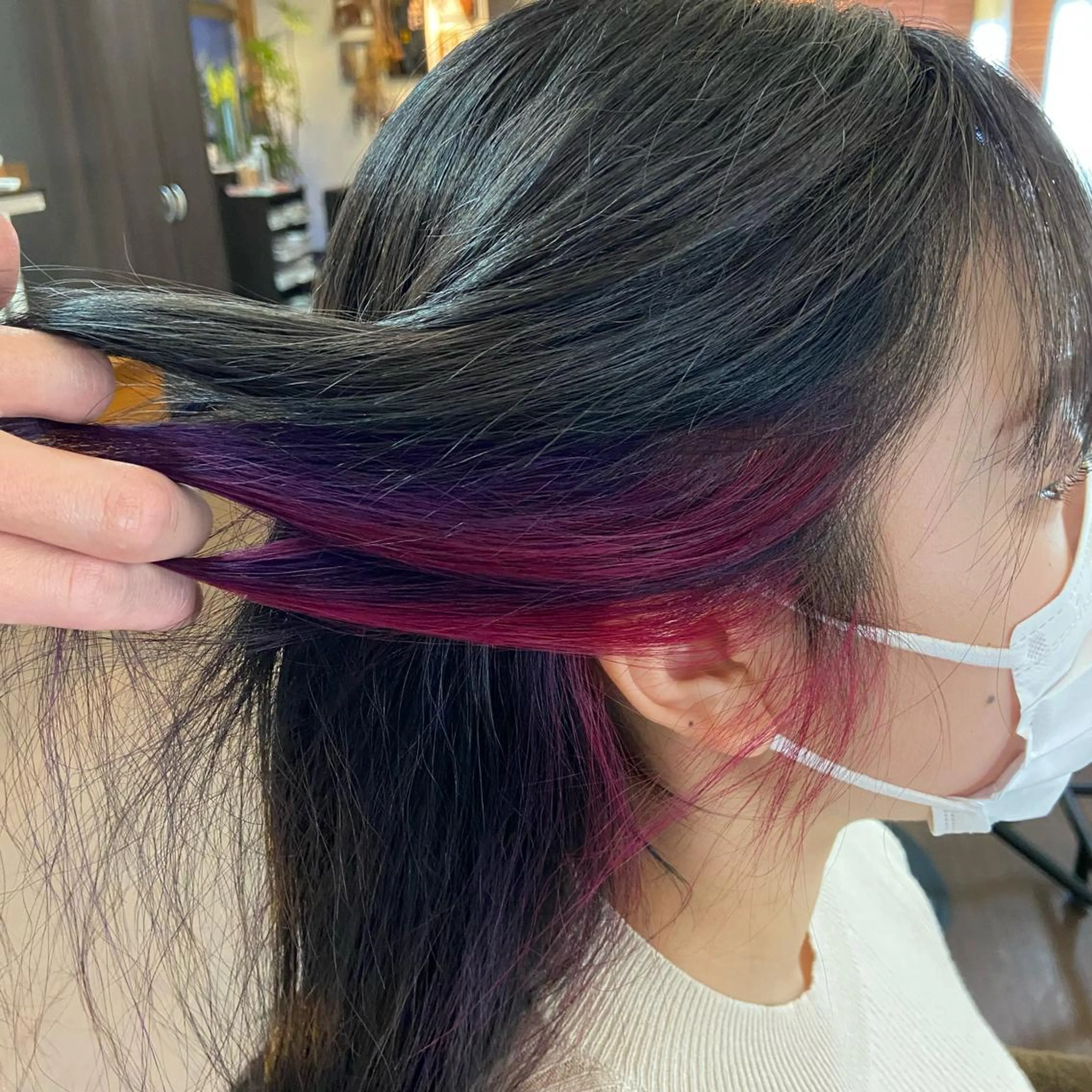 ロング カラー 伸ばしかけ ロング カット ヘアカラー インナーカラー指名 No.1菊池柊真のヘアスタイル