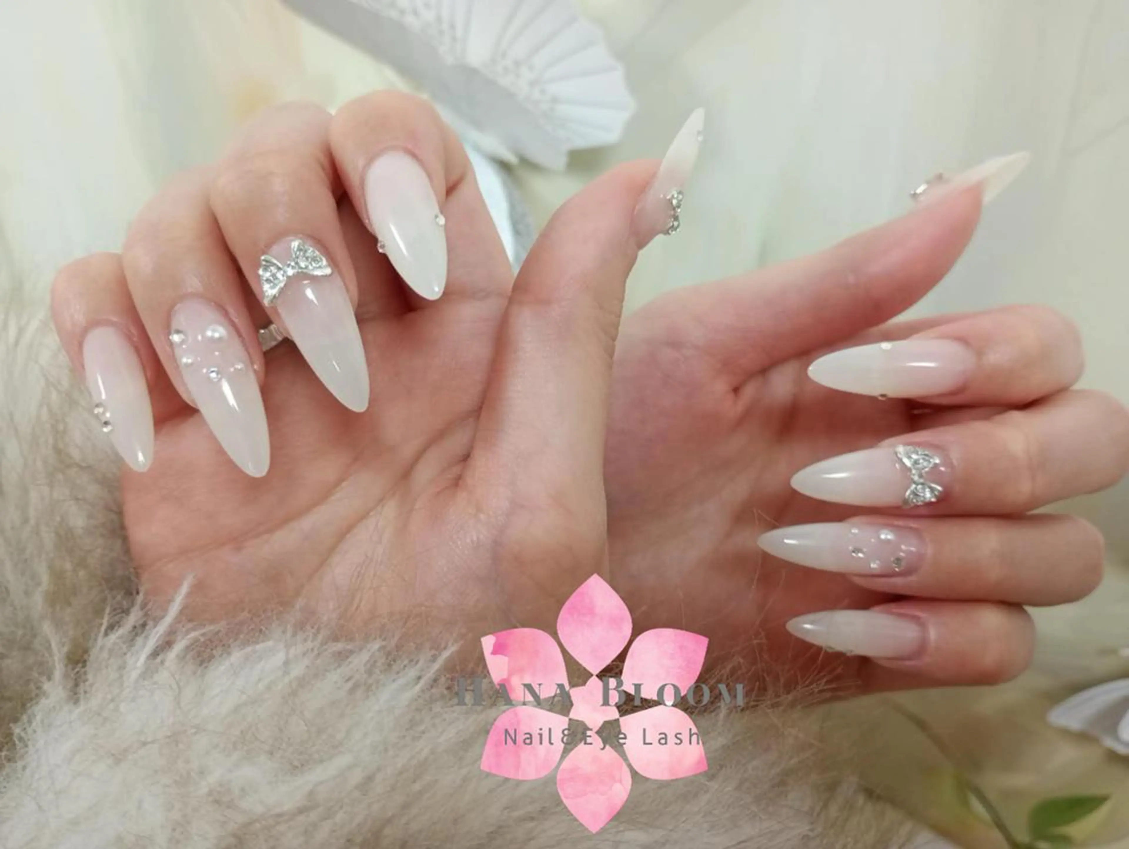 ネイル チークネイル 長さ出し フレンチネイル ジェルネイル マグネットネイル ハンドネイル ハンドケア Hana Bloom Nail Salonのネイルデザイン