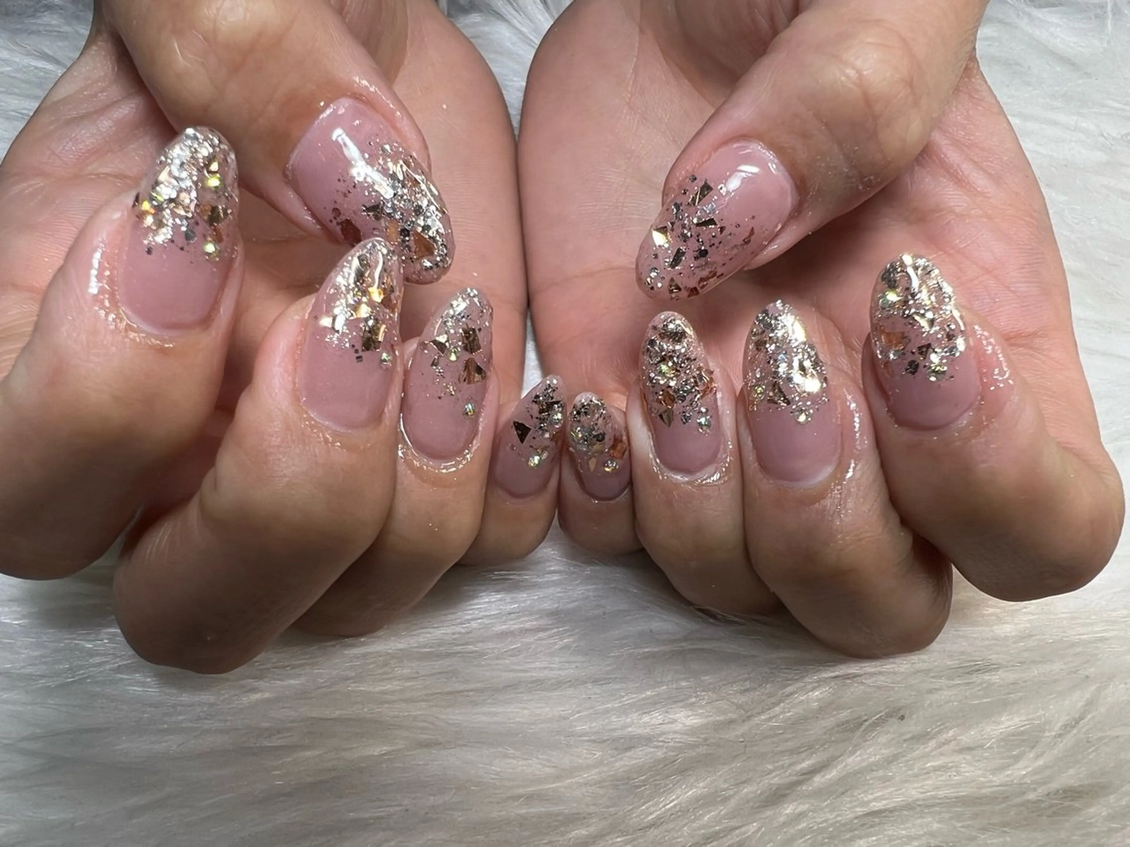 ネイル ストーンネイル Ruana Nailのネイルデザイン