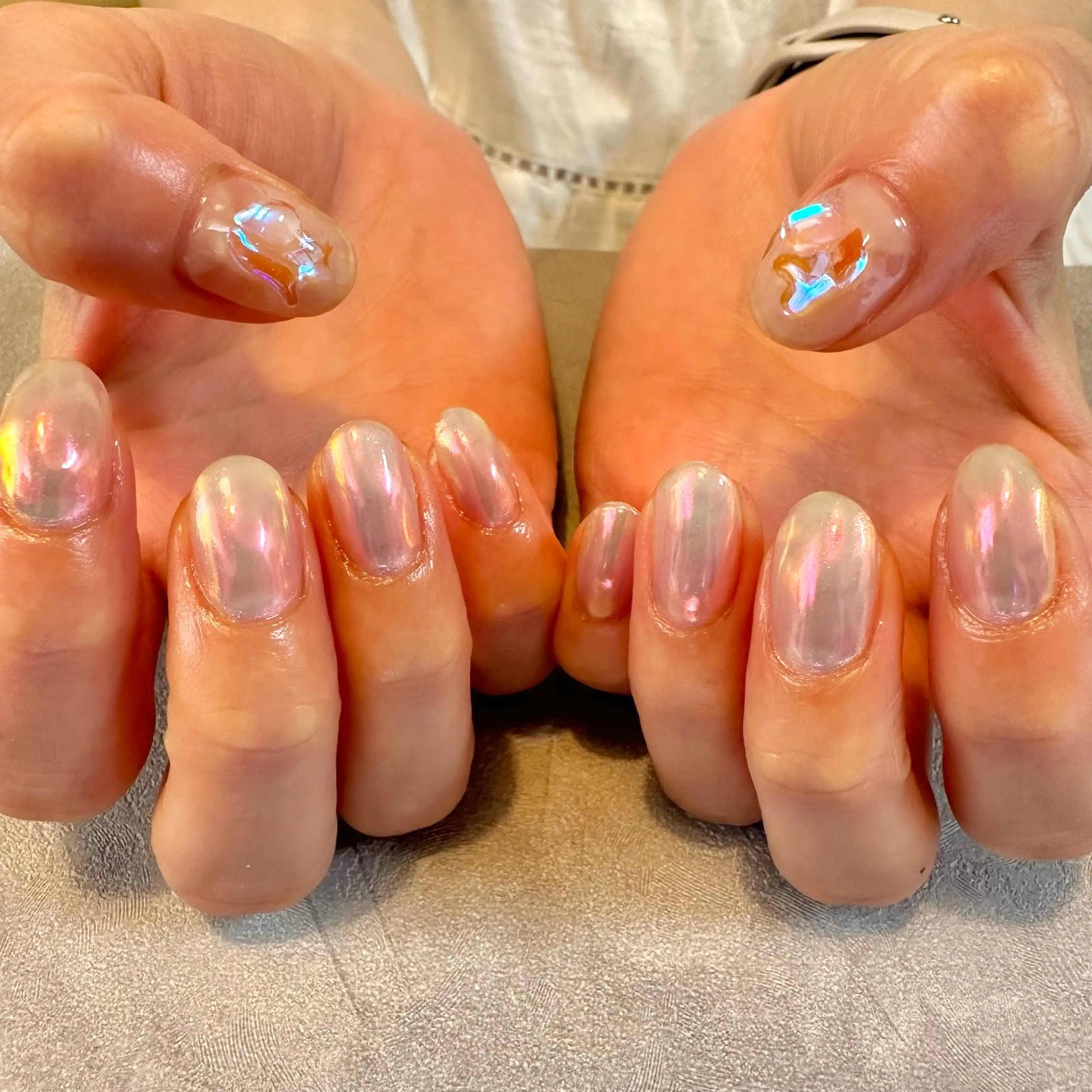 ネイル オーロラネイル ハンドネイル フットネイル GéRanium Harukaのネイルデザイン