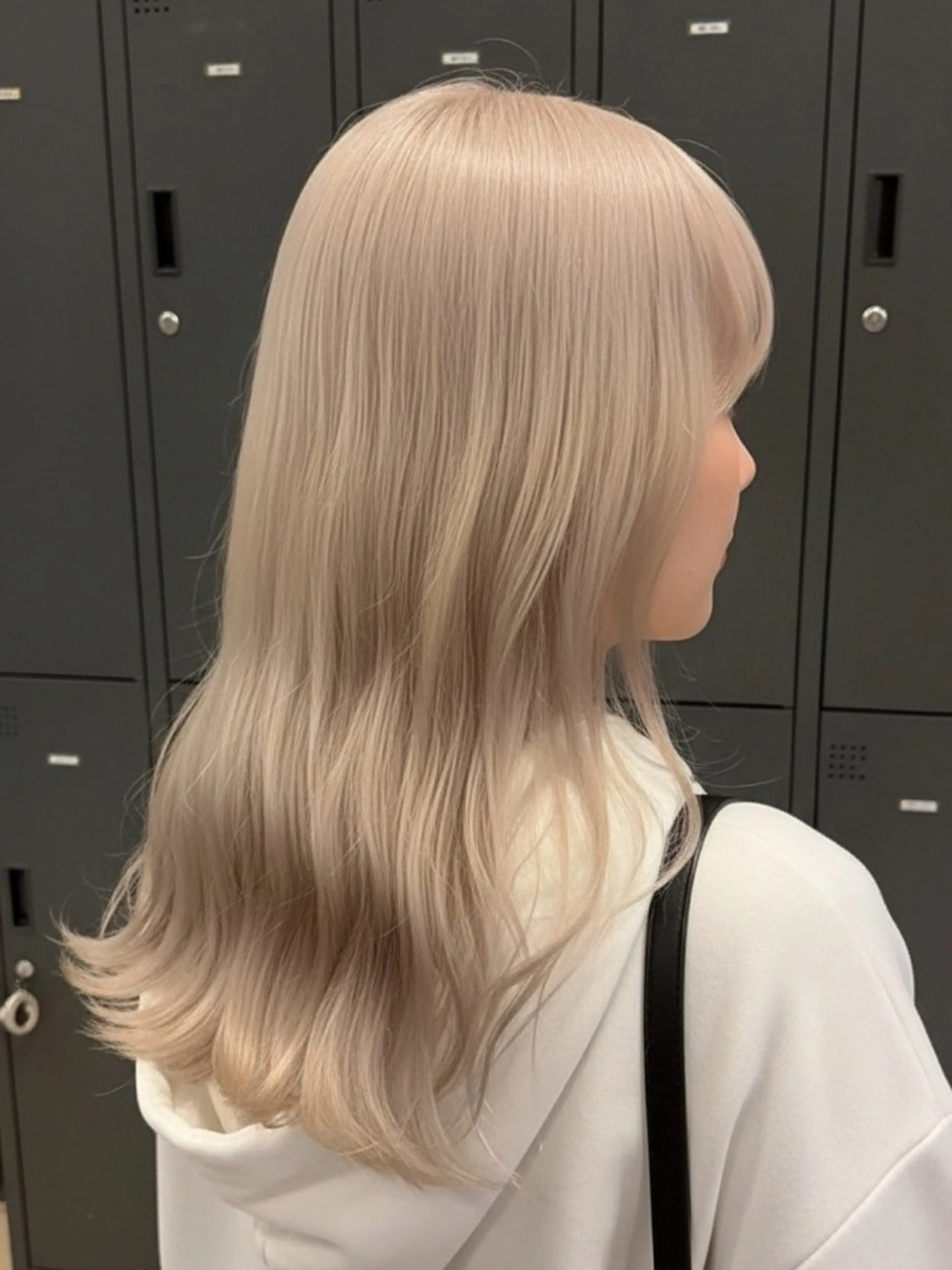 カラー ヘアカラー 艶髪レイヤーの王 復活の大澤竜馬のヘアスタイル