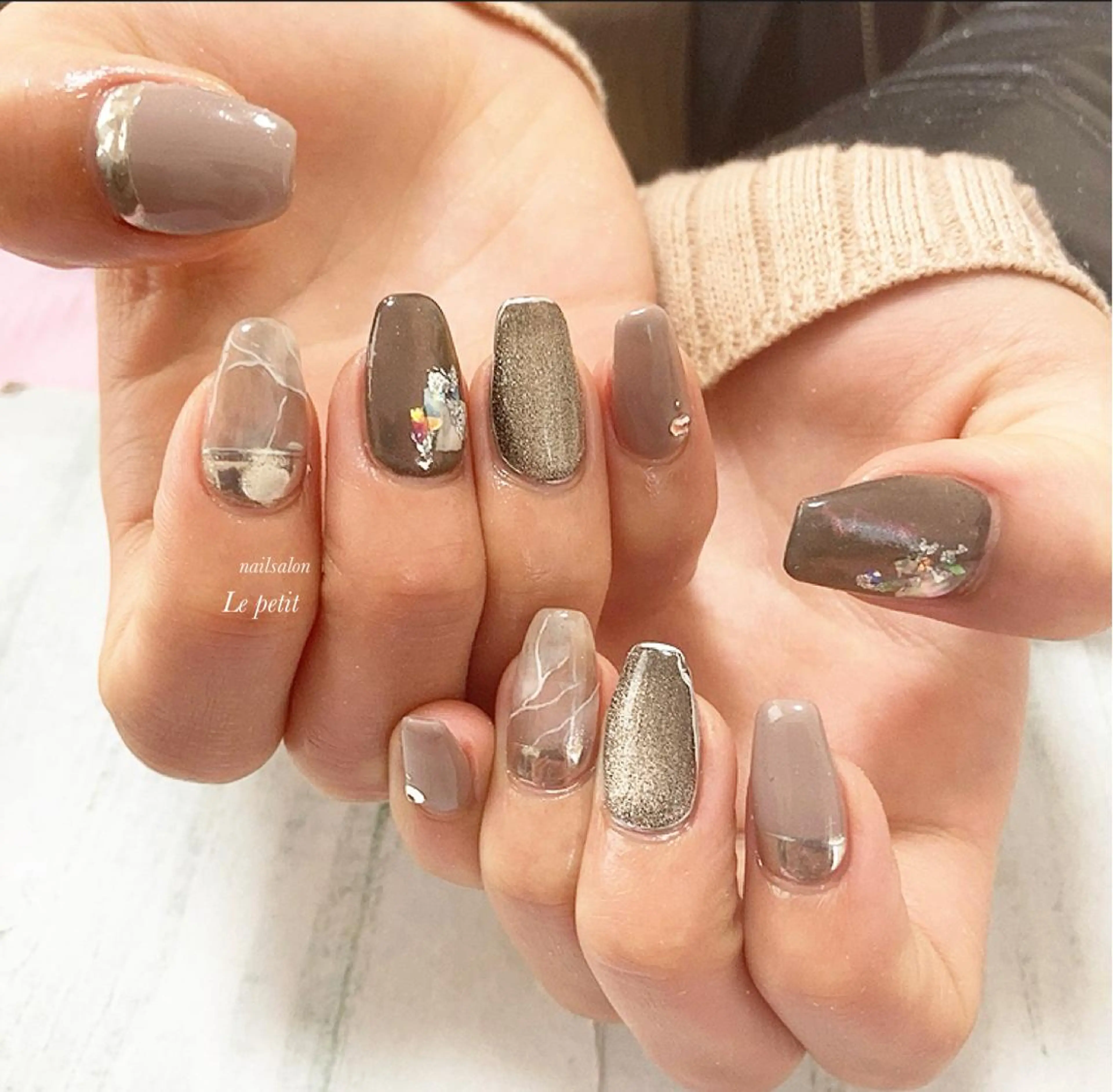 ネイル 石野 広佳のネイルデザイン