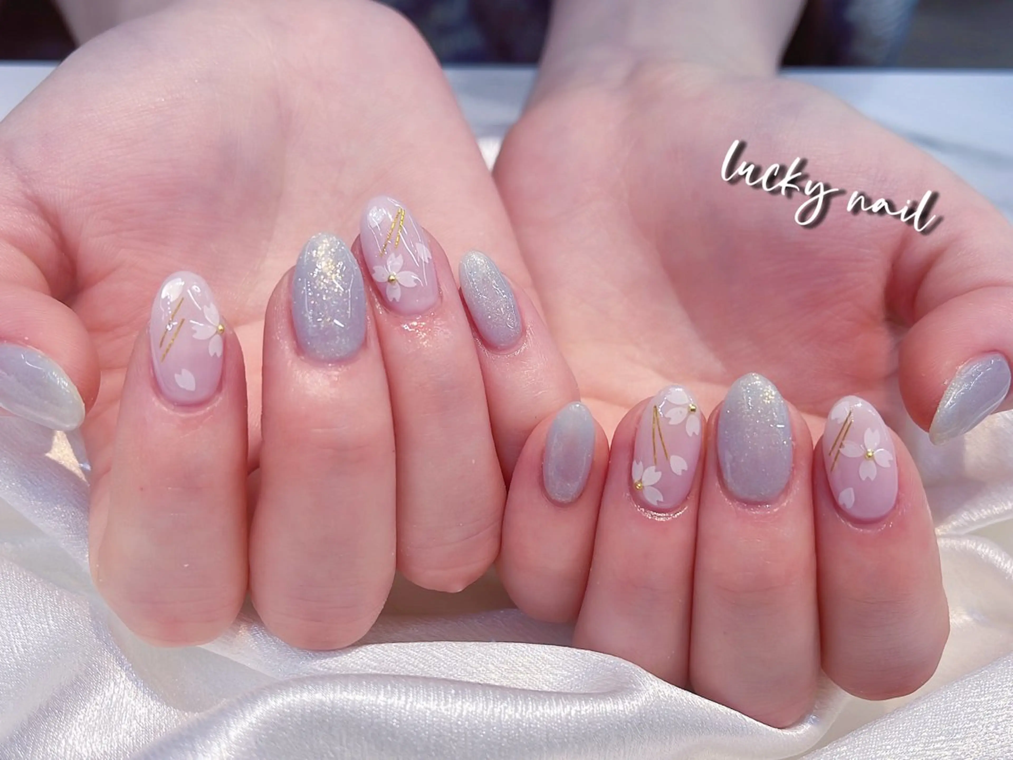 ネイル アートネイル チークネイル 長さ出し ジェルネイル マグネットネイル ハンドネイル ハンドケア ラッキーネイルサロン 西川口東口店のネイルデザイン