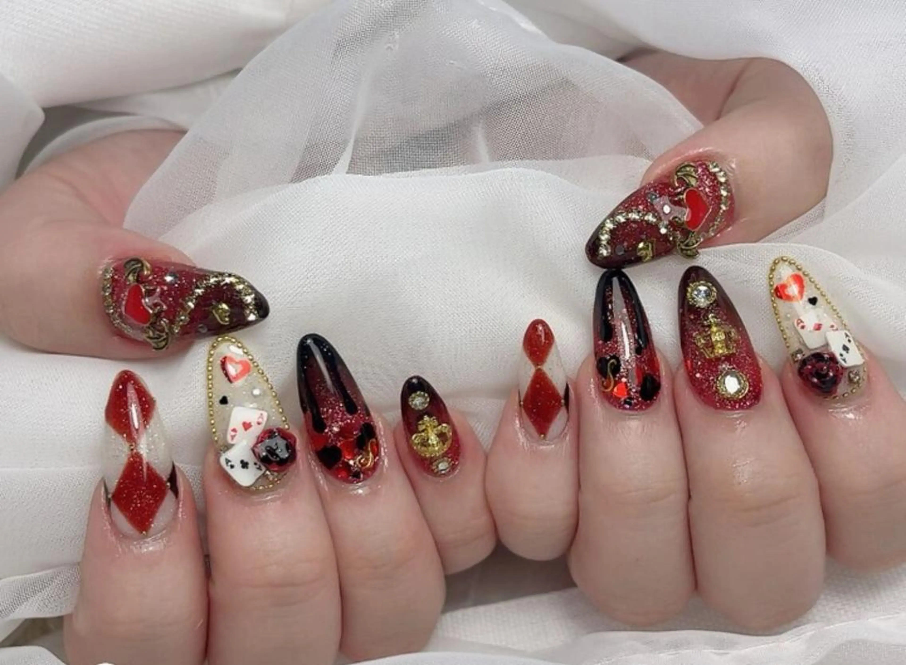 ネイル モニカ アキイのネイルデザイン