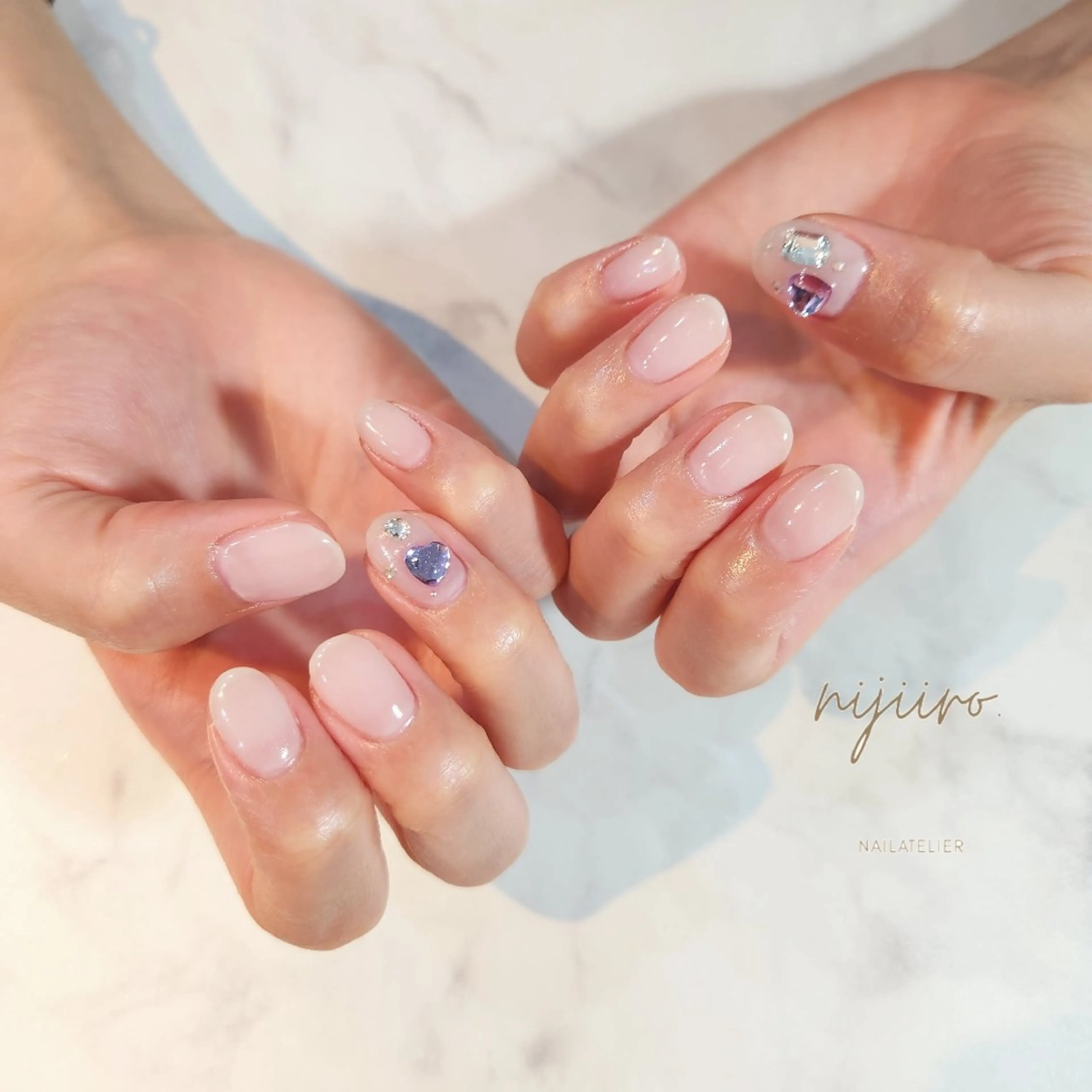 ネイル ハンドネイル nailatelier nijiiro.所属・nijiiro🌈 サトウのネイルデザイン