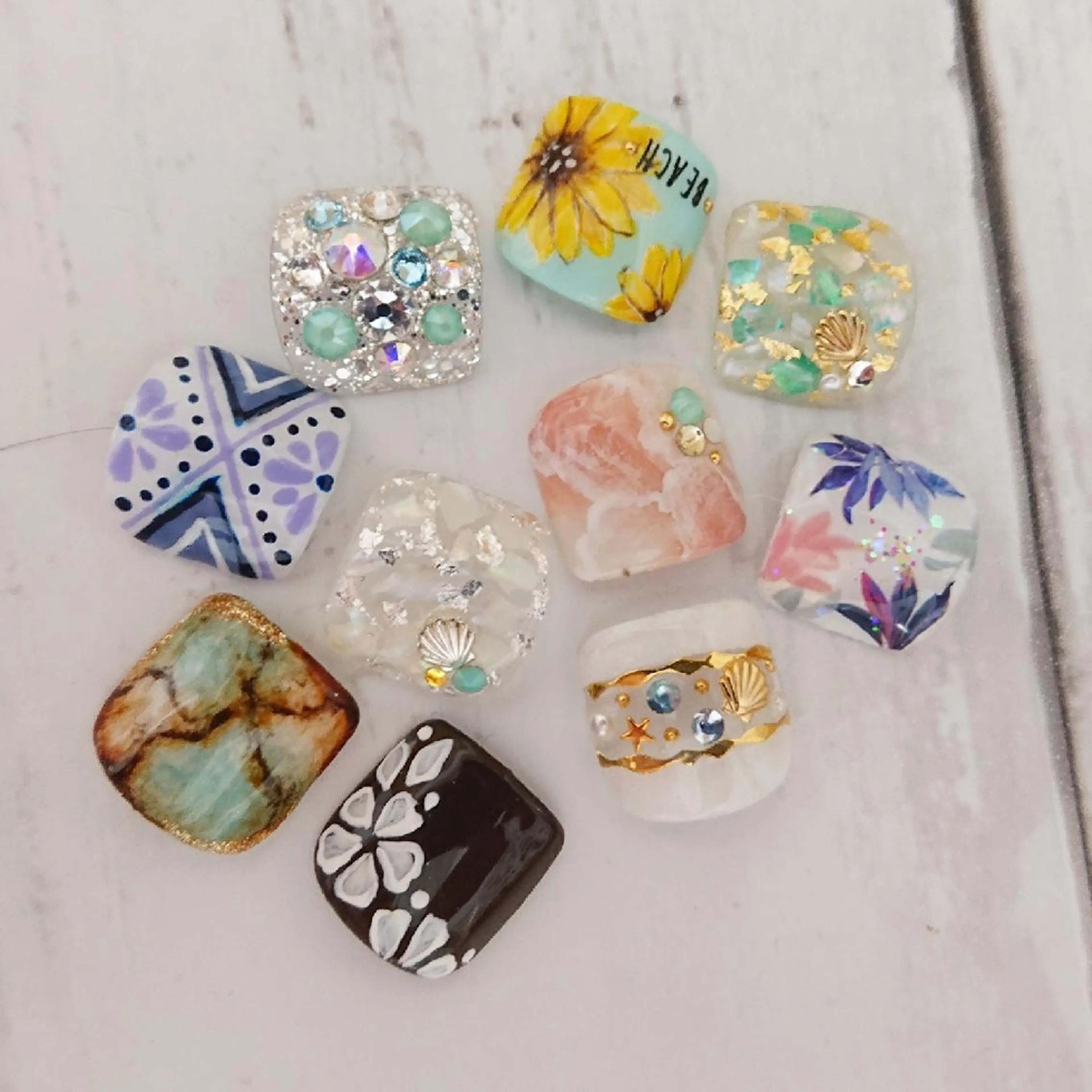 【ご新規さま】ミニモ限定！オフ無し☆フットジェル親指2本コースの写真