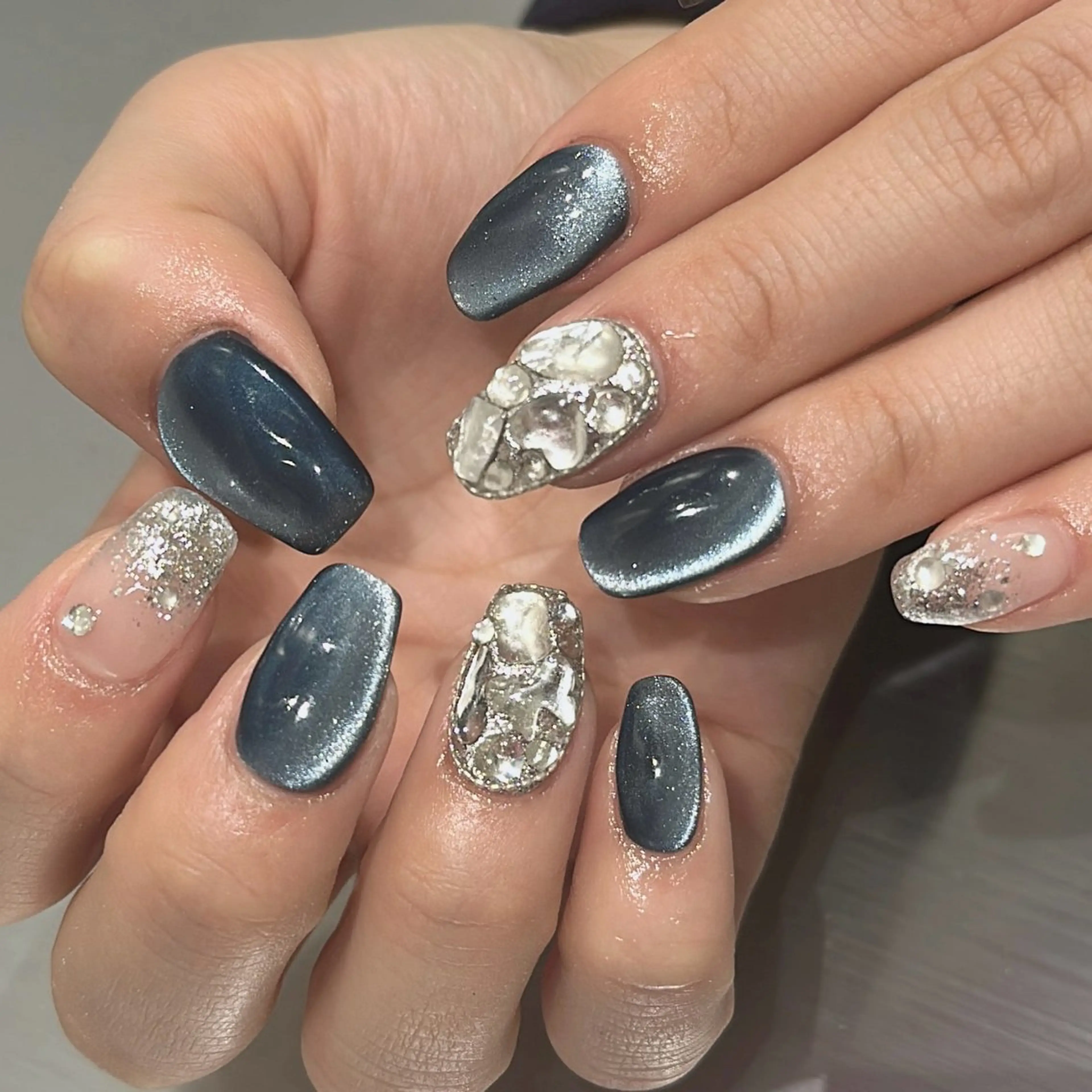 ネイル ハンドネイル 👽個性派ネイル🎀 komachiのヘアスタイル