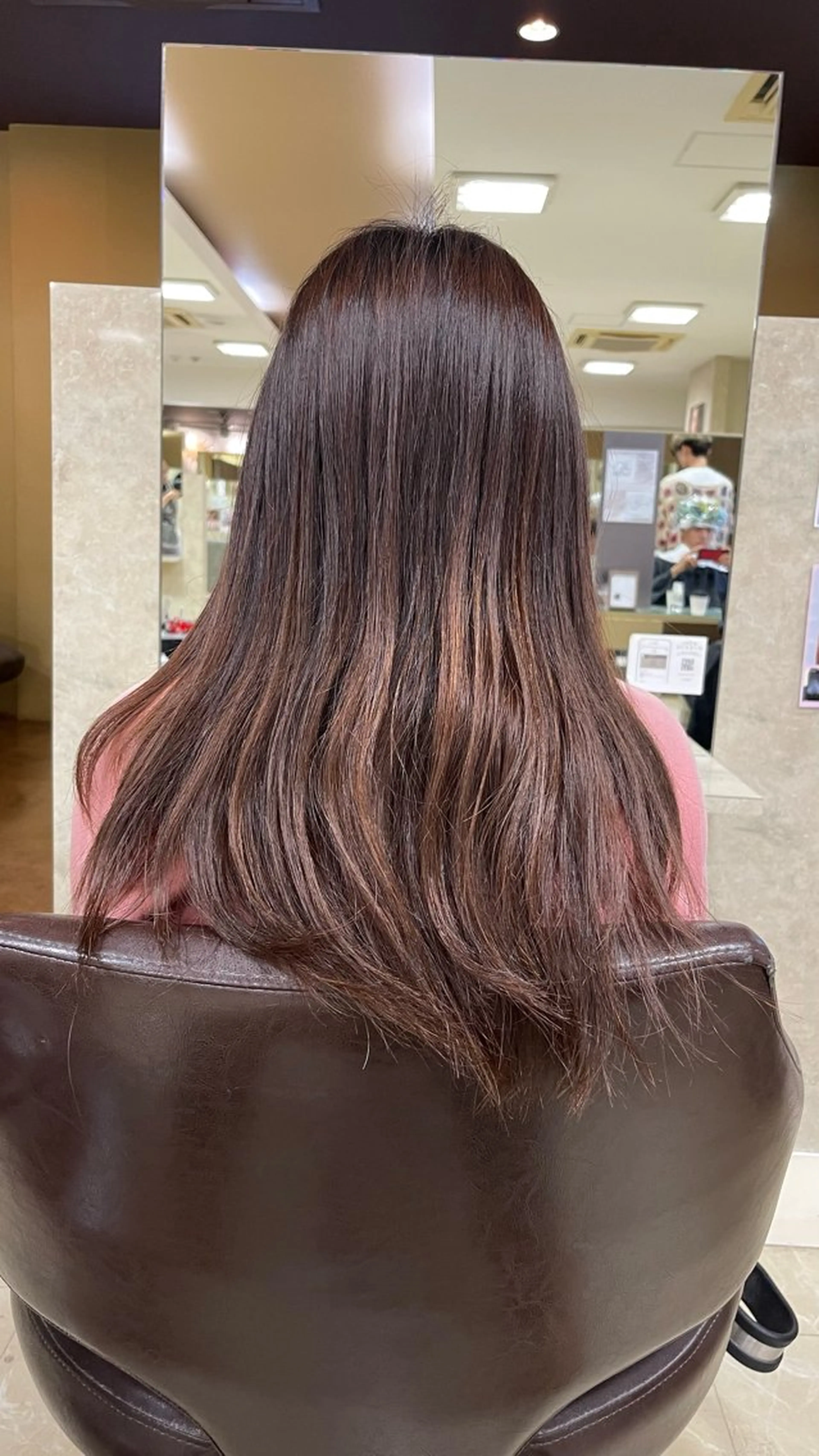 セミロング 縮毛矯正 CARE SHINSAIBASHI所属・縮毛・酸性ストレート モデル募集のヘアスタイル