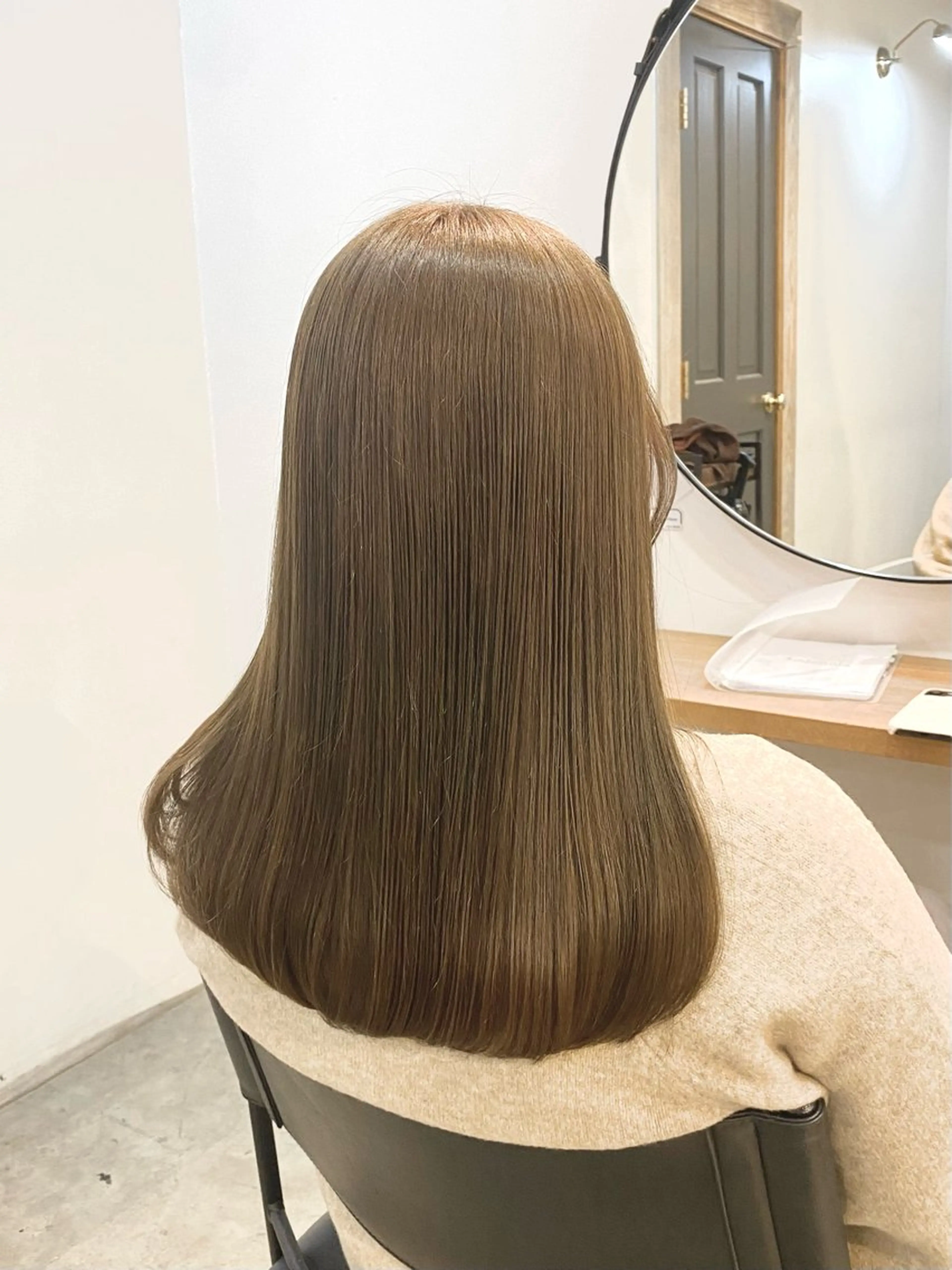 【圧倒的人気No.1✨】カット＋髪質改善カラー＋酸性ストレートの写真