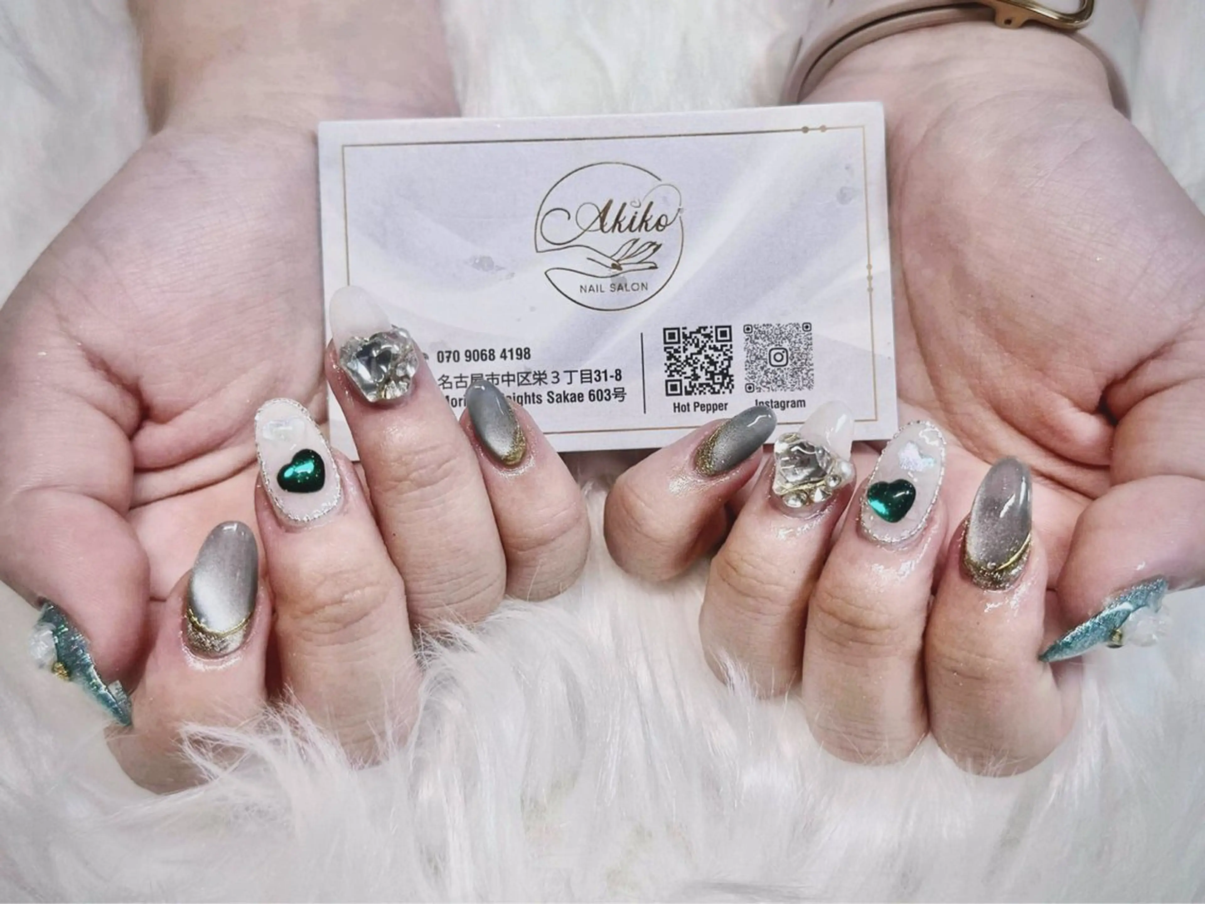 ネイル フットネイル ジェルネイル 韓国ネイル マグネットネイル 持ち込み ハンドネイル Akiko ネイルサロン所属・AKIKO ネイルサロンのネイルデザイン