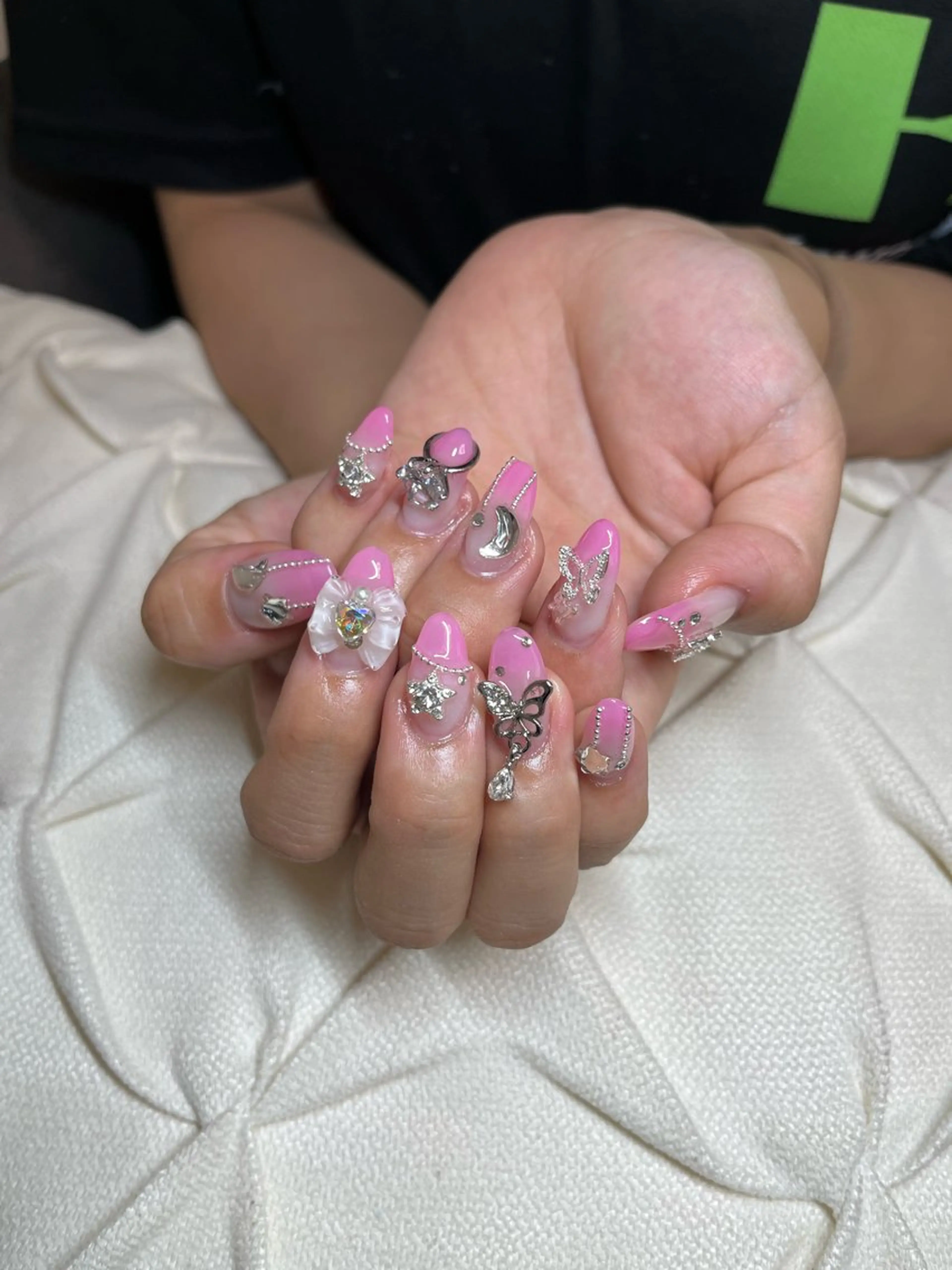 ネイル ハンドネイル nail.salon .Reversalのネイルデザイン