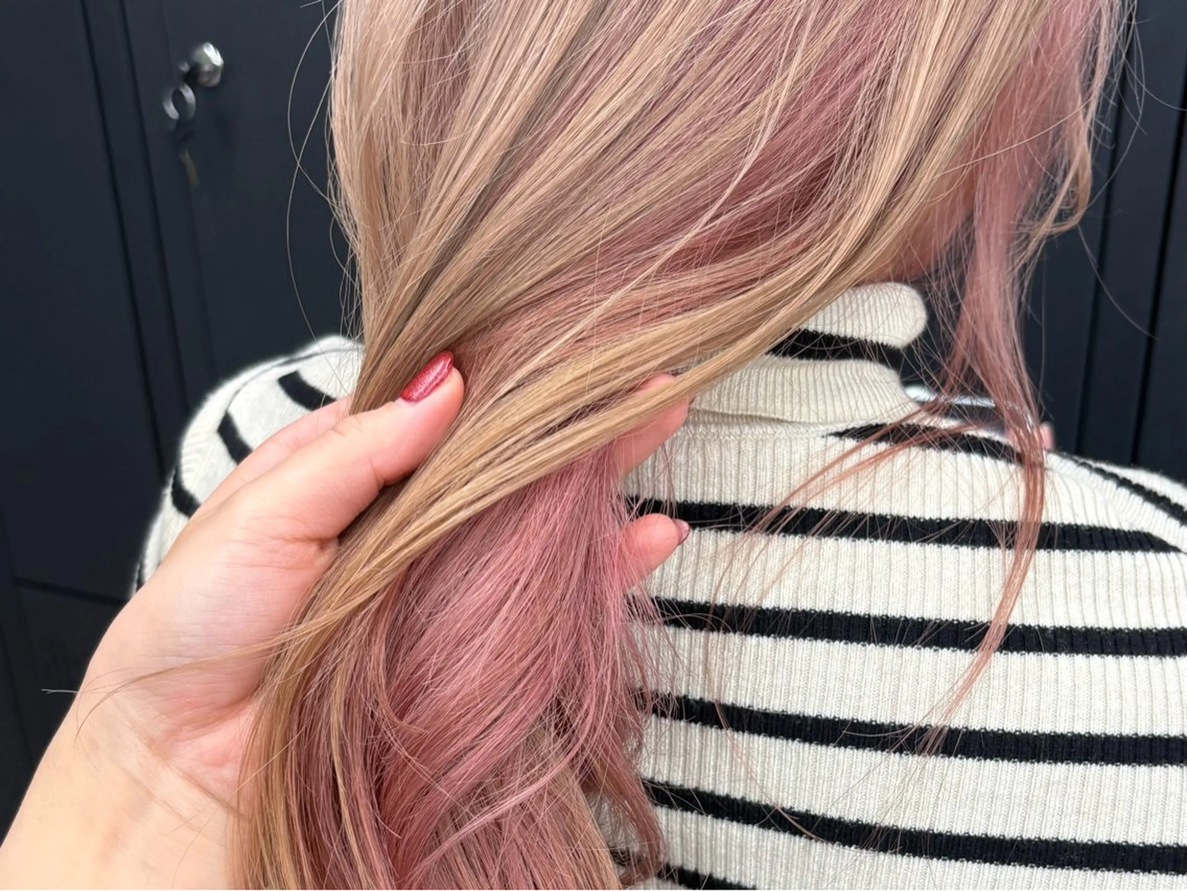 ロング カラー nonoka/ ブリーチ/モニカのヘアスタイル