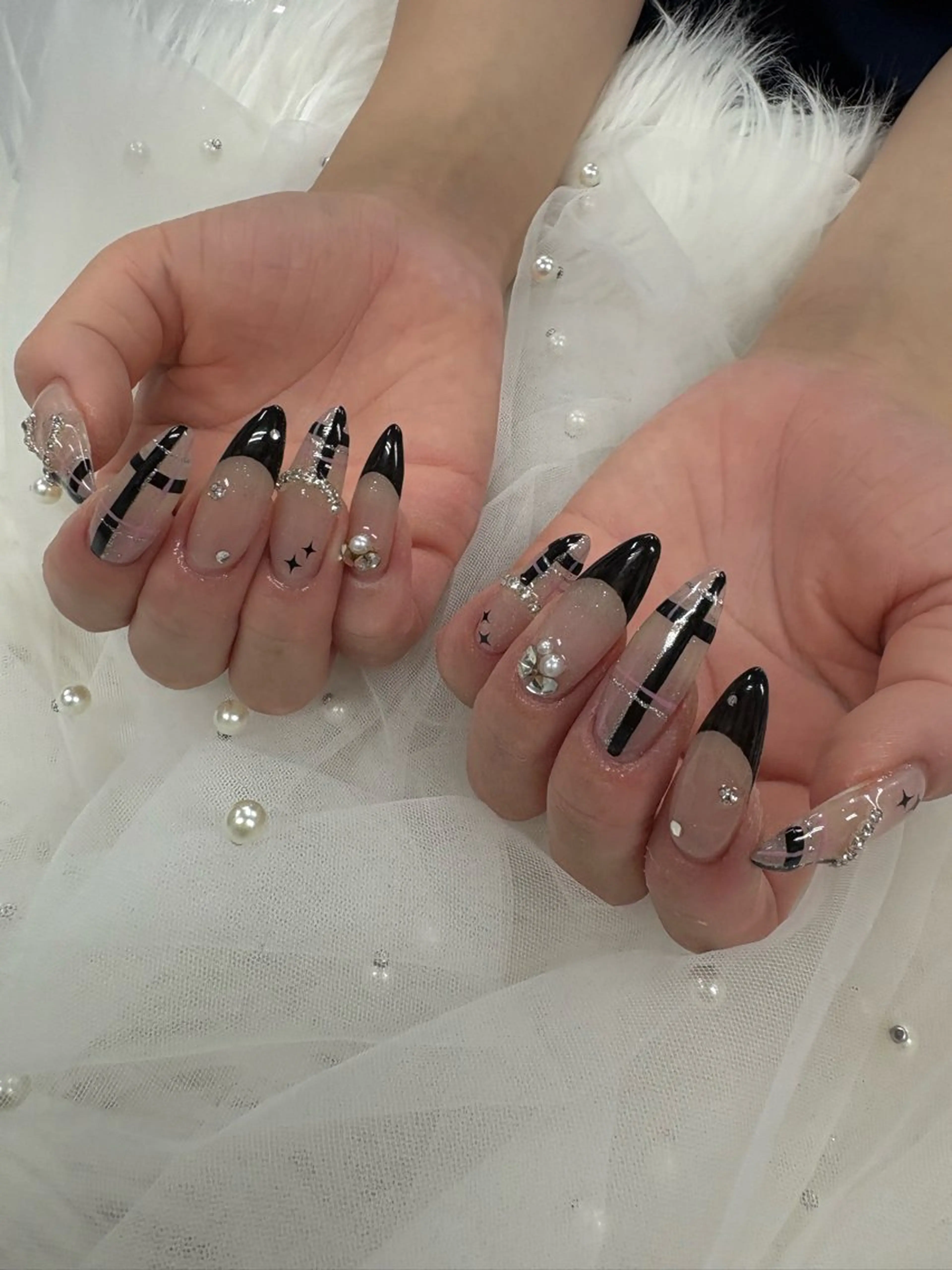 ネイル ハンドネイル SHION のネイルデザイン