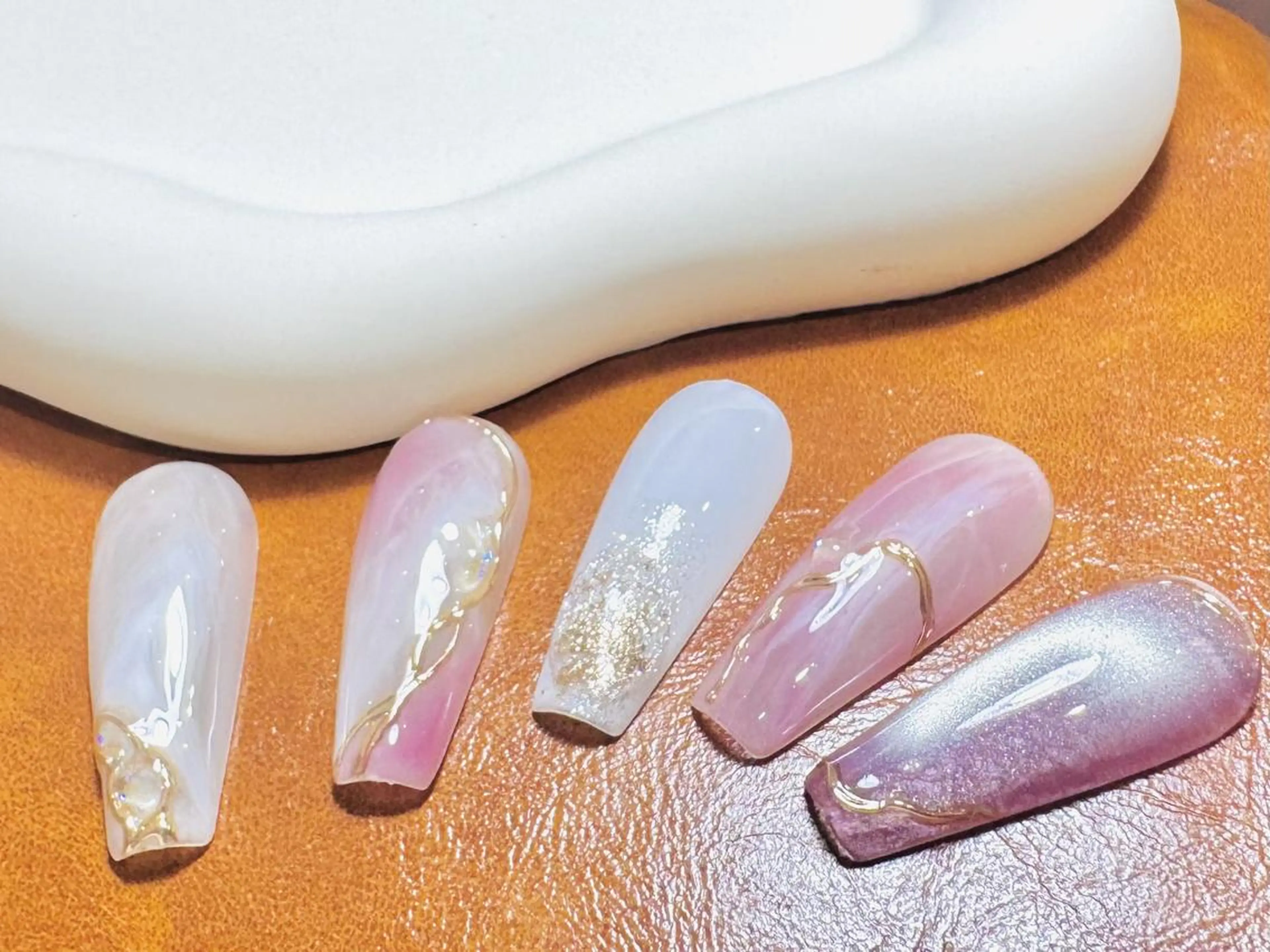 ネイル フットネイル フレンチネイル ジェルネイル ガラスフレンチ 韓国ネイル ハンドネイル ハンドケア MoriseNail 原宿店のネイルデザイン