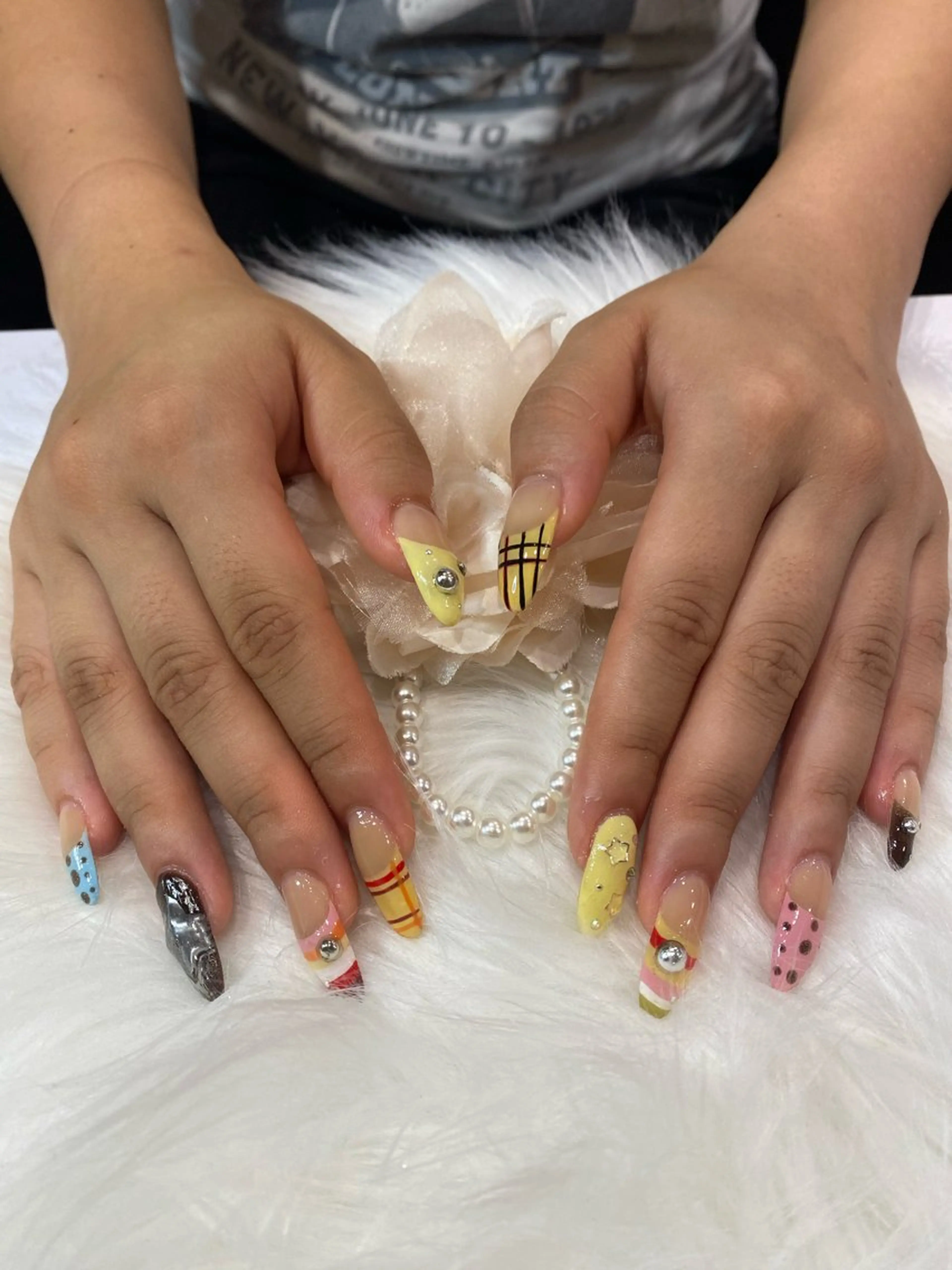 ネイル FREEME【フリーミ】所属・FREEME 🌼アビのネイルデザイン