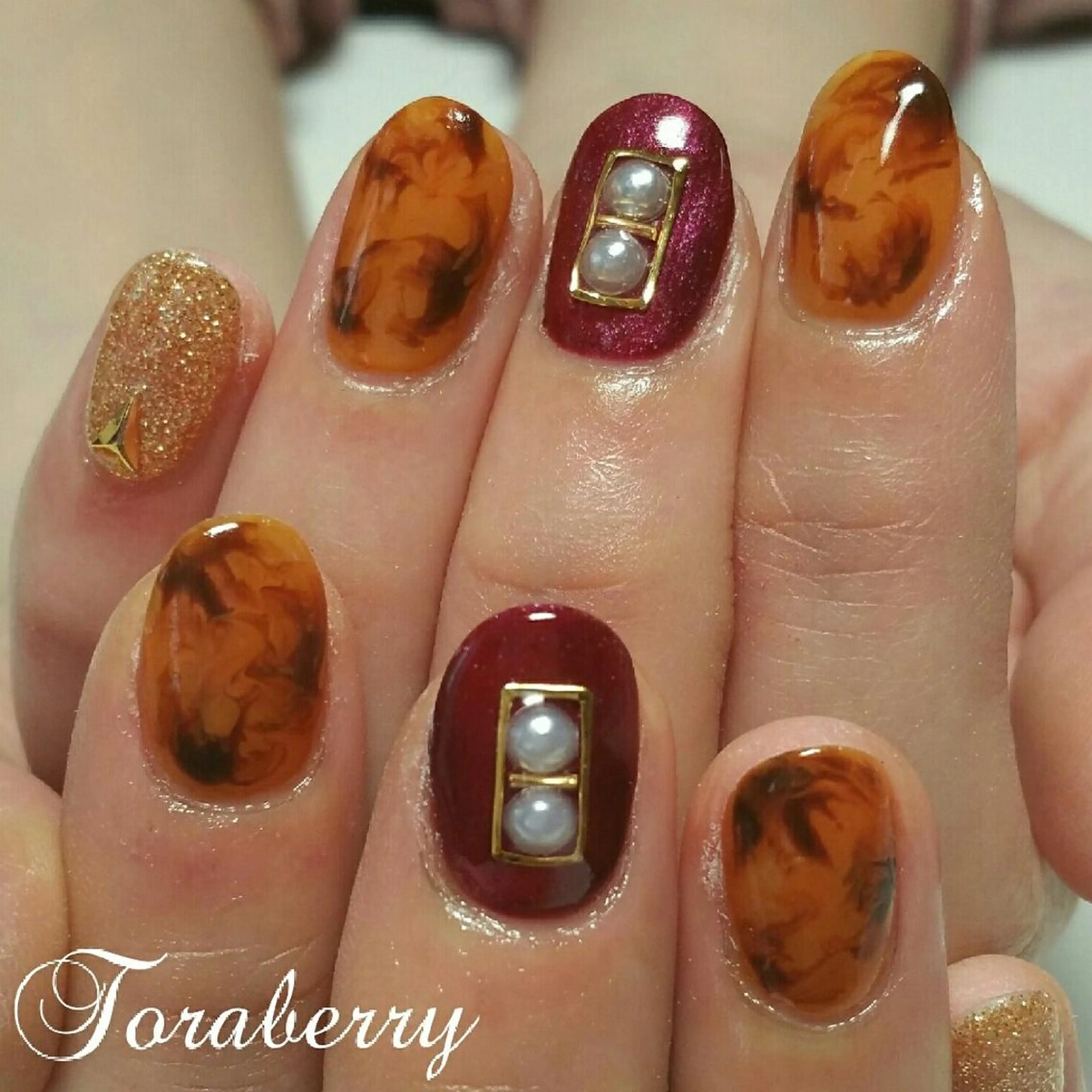 ネイル べっ甲ネイル ネイリスト なつみのネイルデザイン