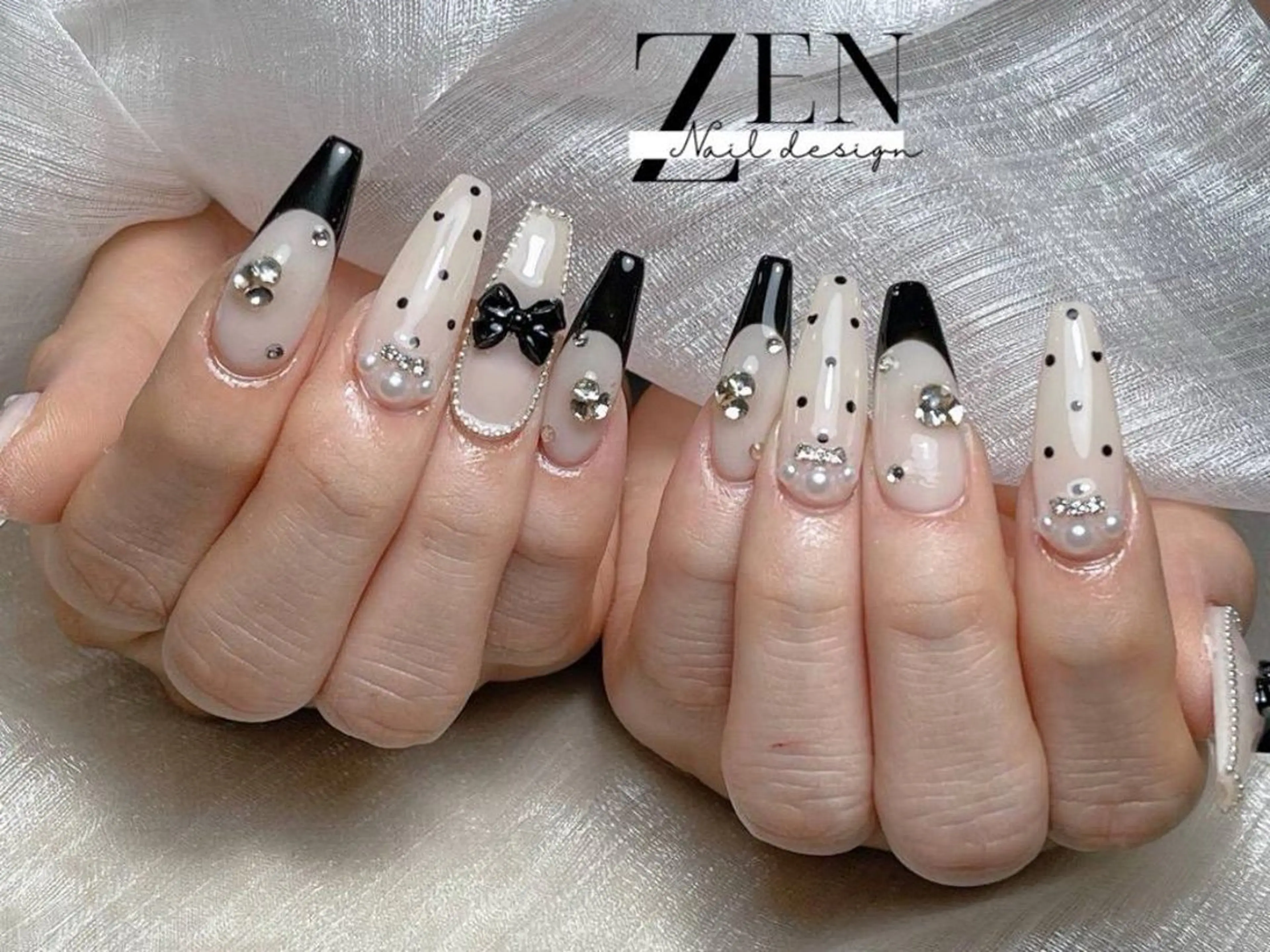 ネイル チークネイル 長さ出し フレンチネイル 韓国ネイル マグネットネイル ハンドネイル Zen Nail Design 池袋のネイルデザイン