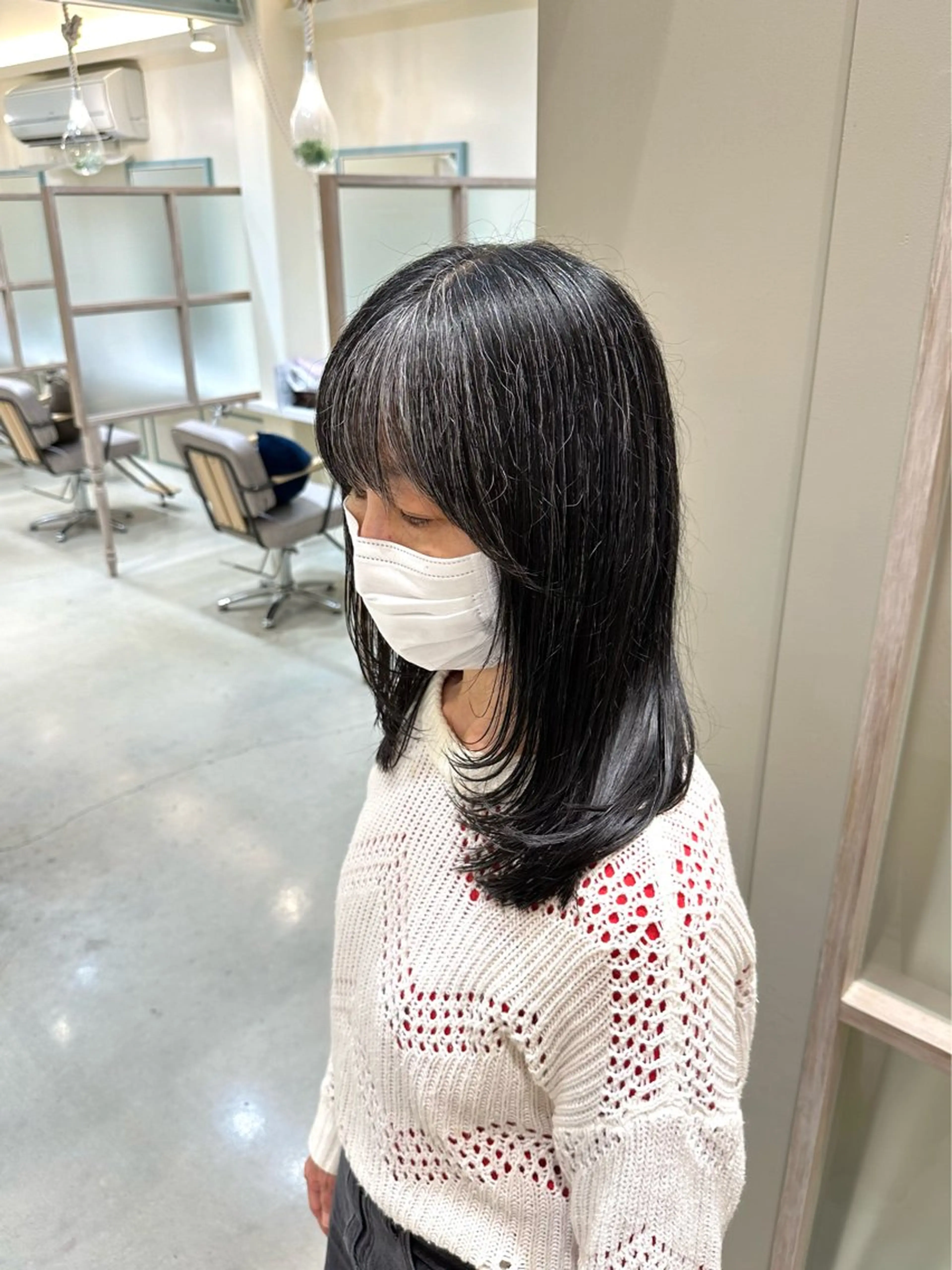 ミディアム レイヤーカット N,SOL / 岩上 新大のヘアスタイル