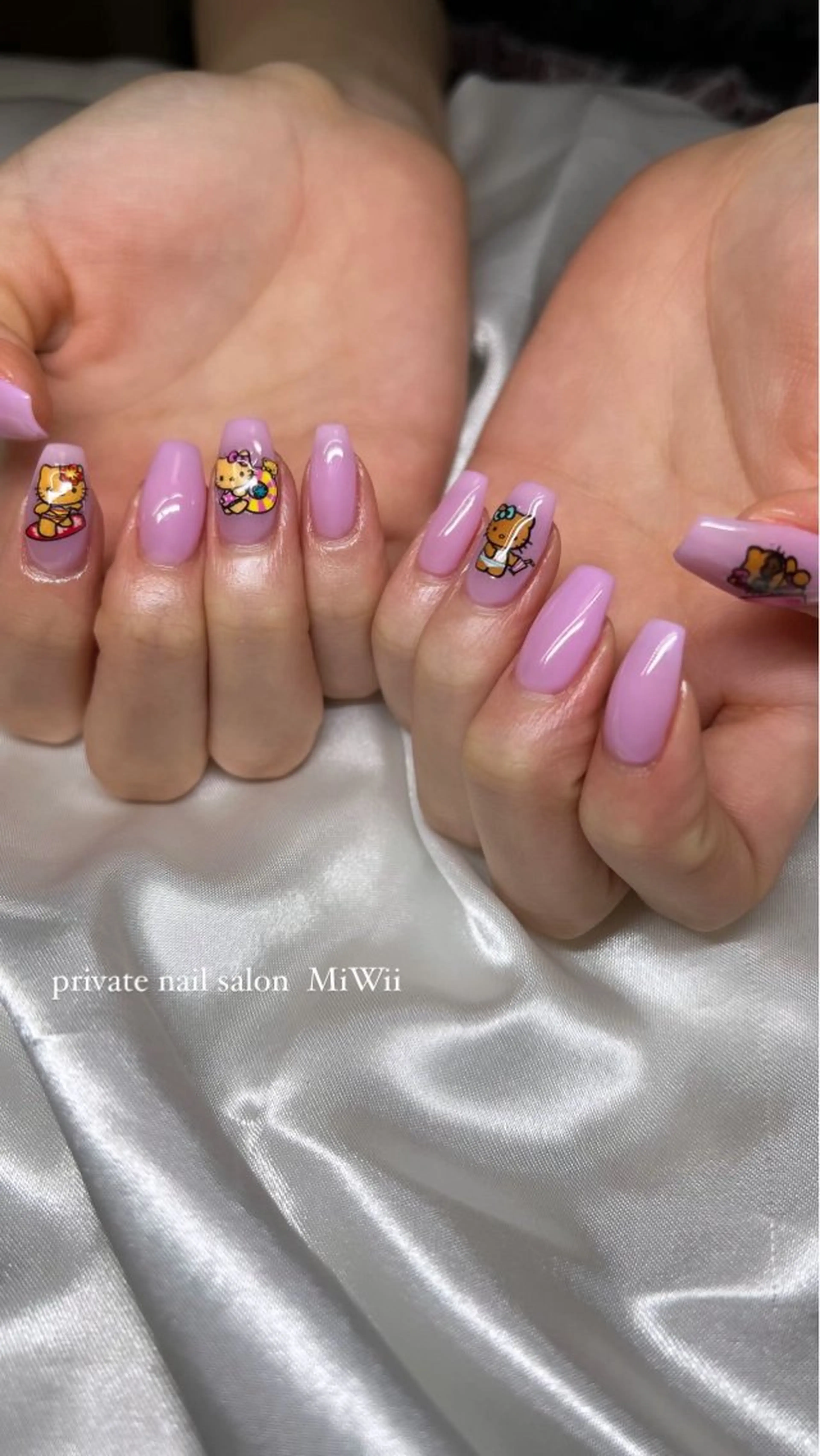 ネイル 𝐧𝐚𝐢𝐥 𝐌𝐢𝐖𝐢𝐢のネイルデザイン