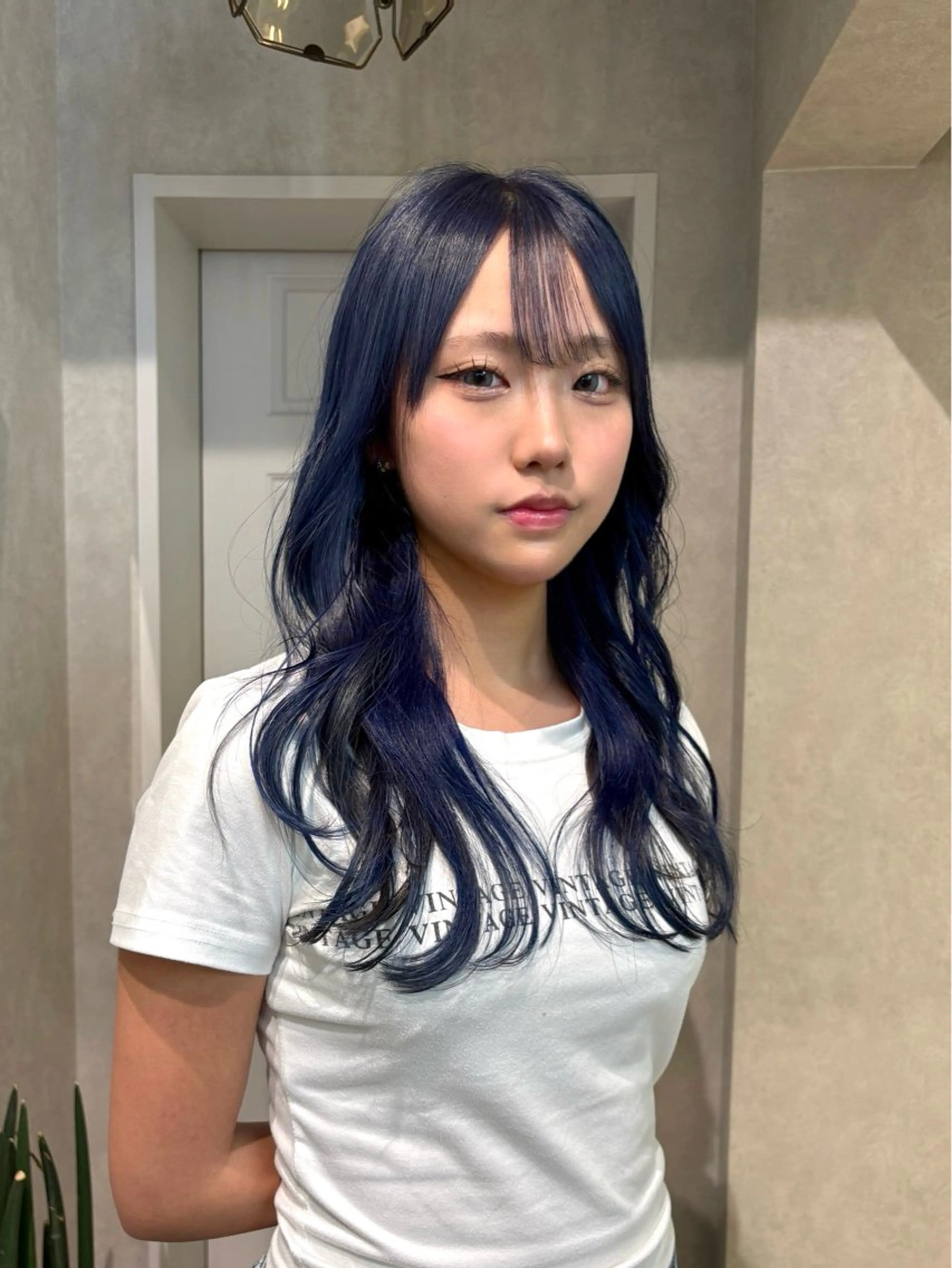 ロング カラー ブルーカラー バイオレットカラー ヘアカラー 艶ハイトーン/ 輝保🤍✨のヘアスタイル