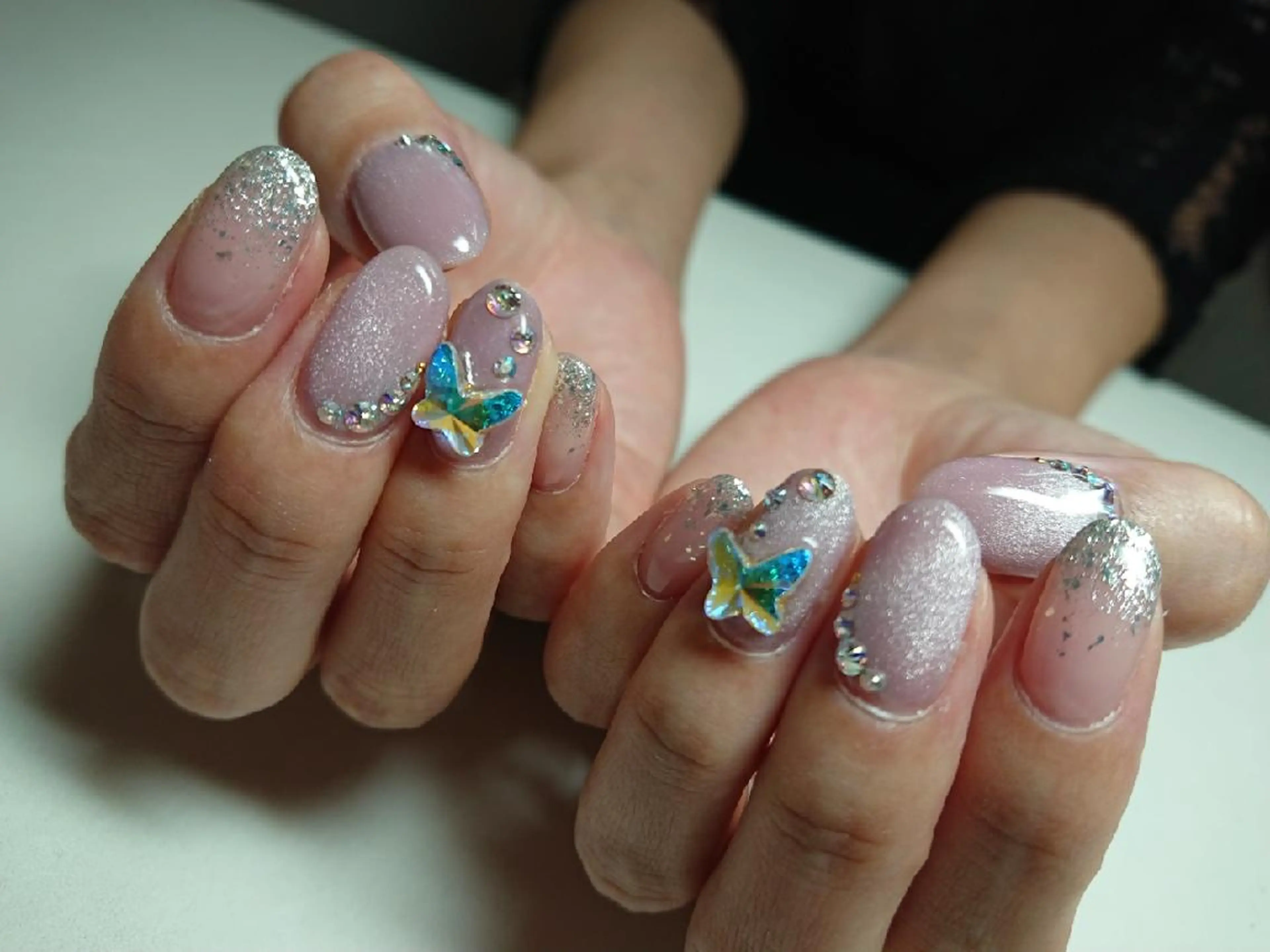 ネイル 横浜東口Monie☆ REIKAのネイルデザイン