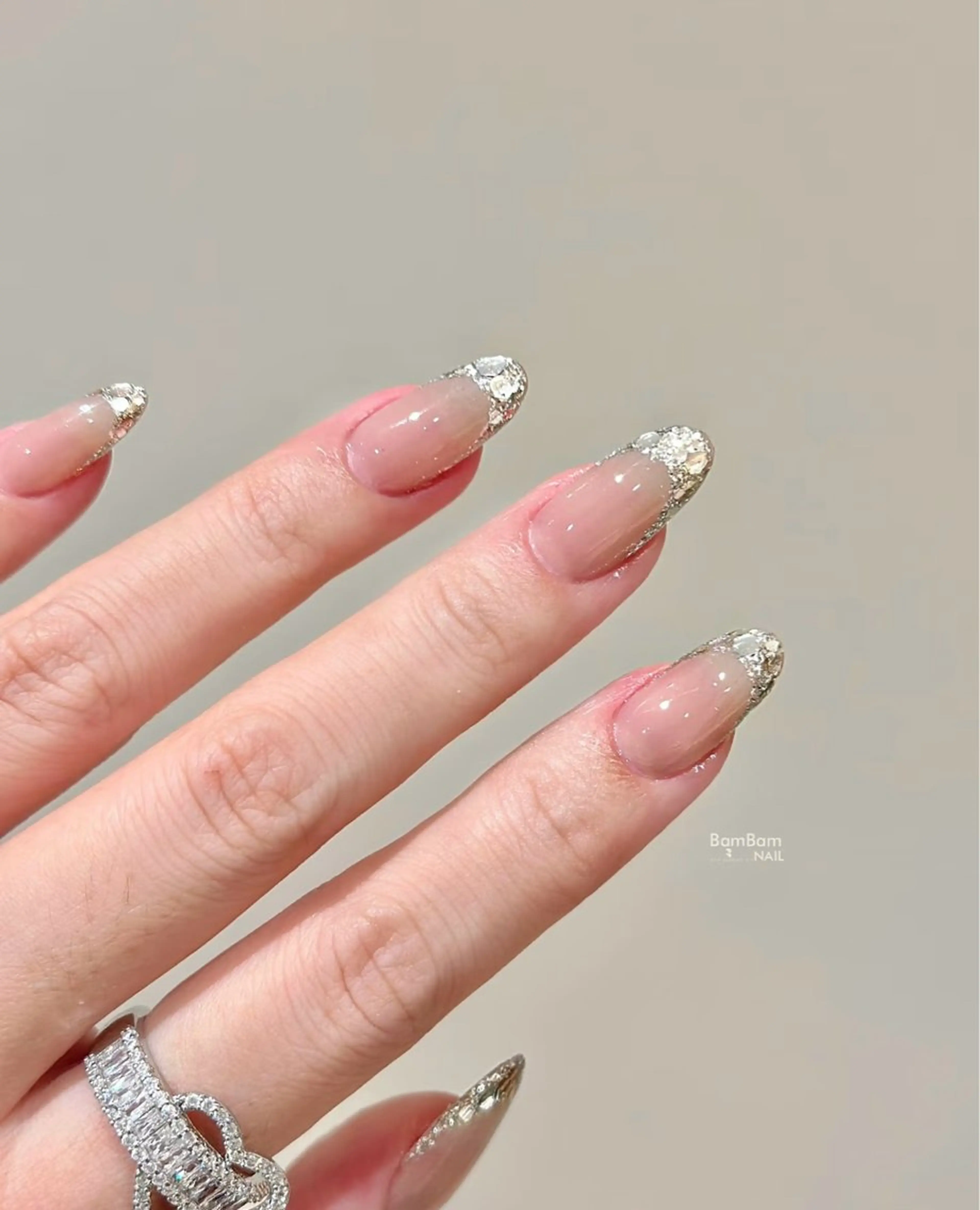 ネイル オーロラネイル チークネイル フレンチネイル ガラスフレンチ グラデーション H&Bsalon カイのネイルデザイン