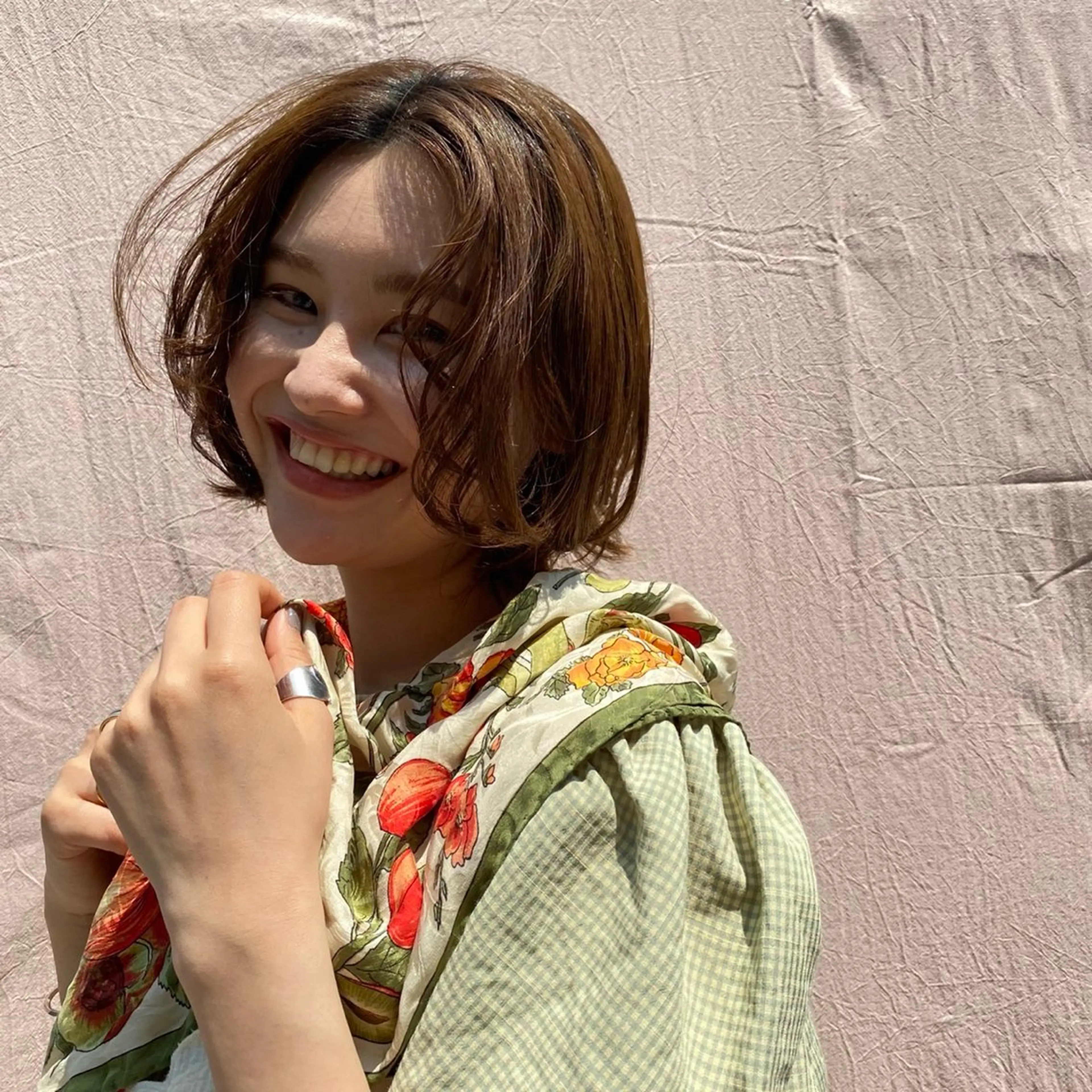ショート カラー パーマ 高松 莉璃のヘアスタイル