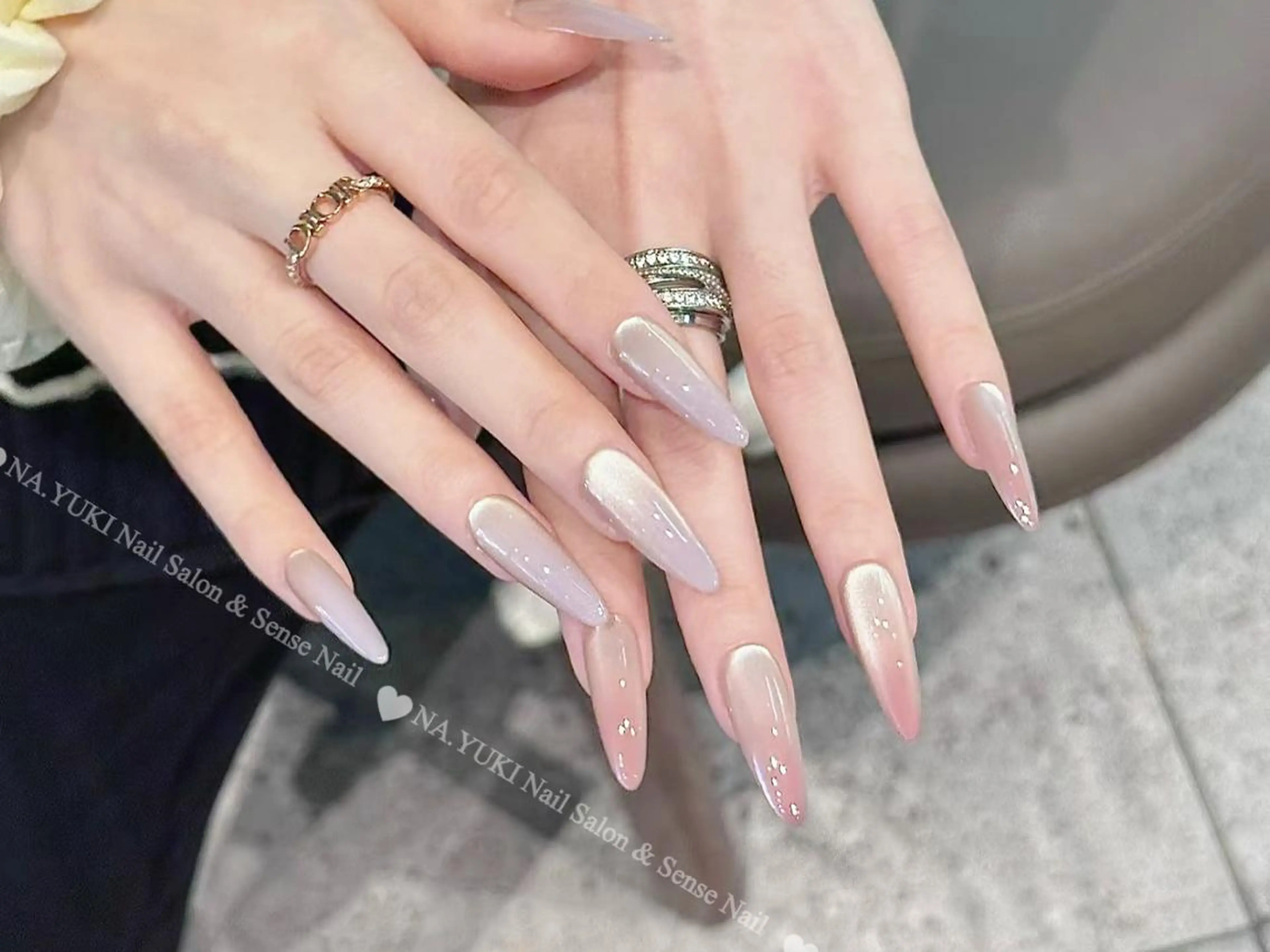 ネイル Rei  🌙のネイルデザイン