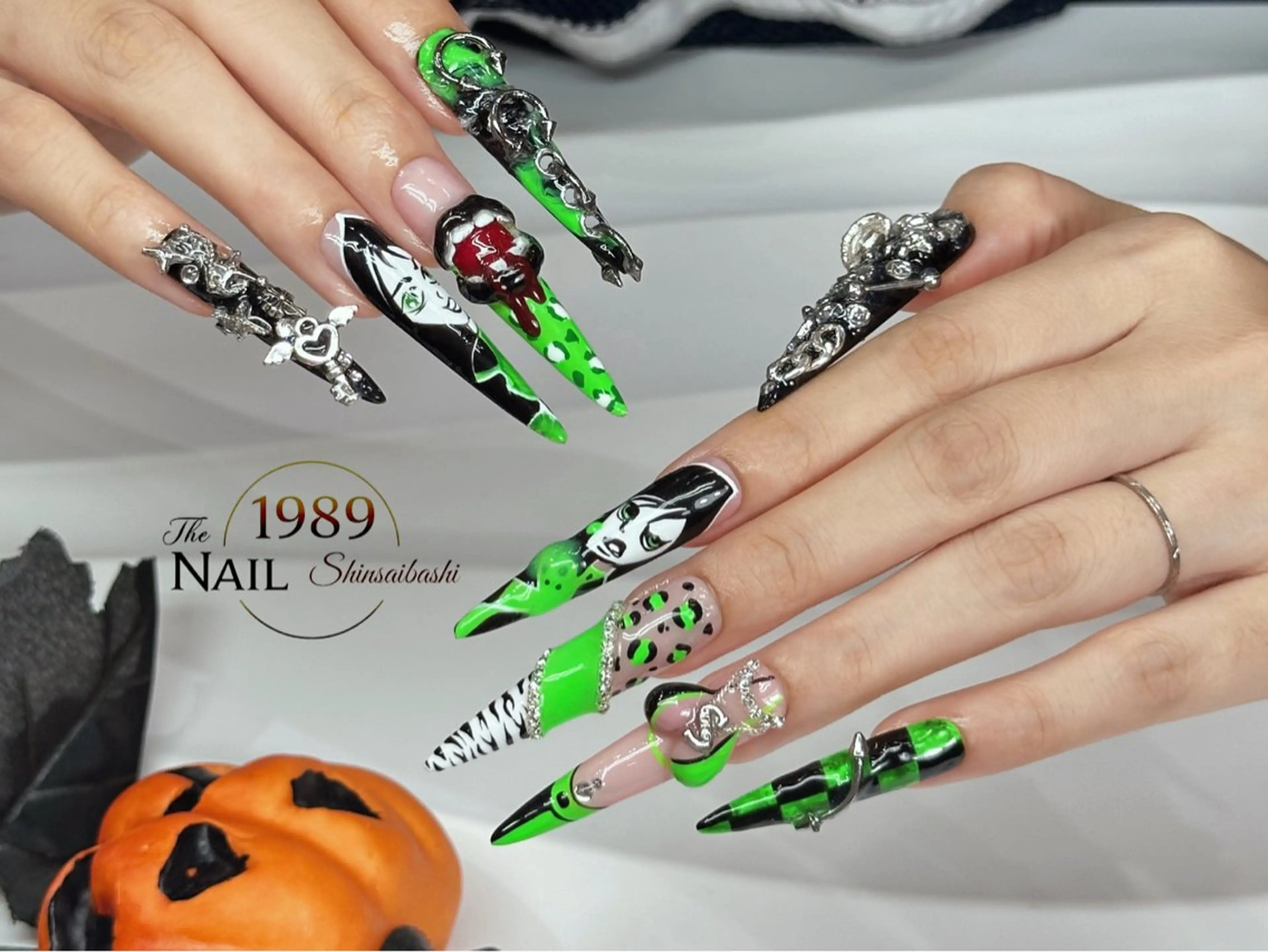 ネイル ハンドネイル ハンドケア The 1989 Nail Salonのネイルデザイン