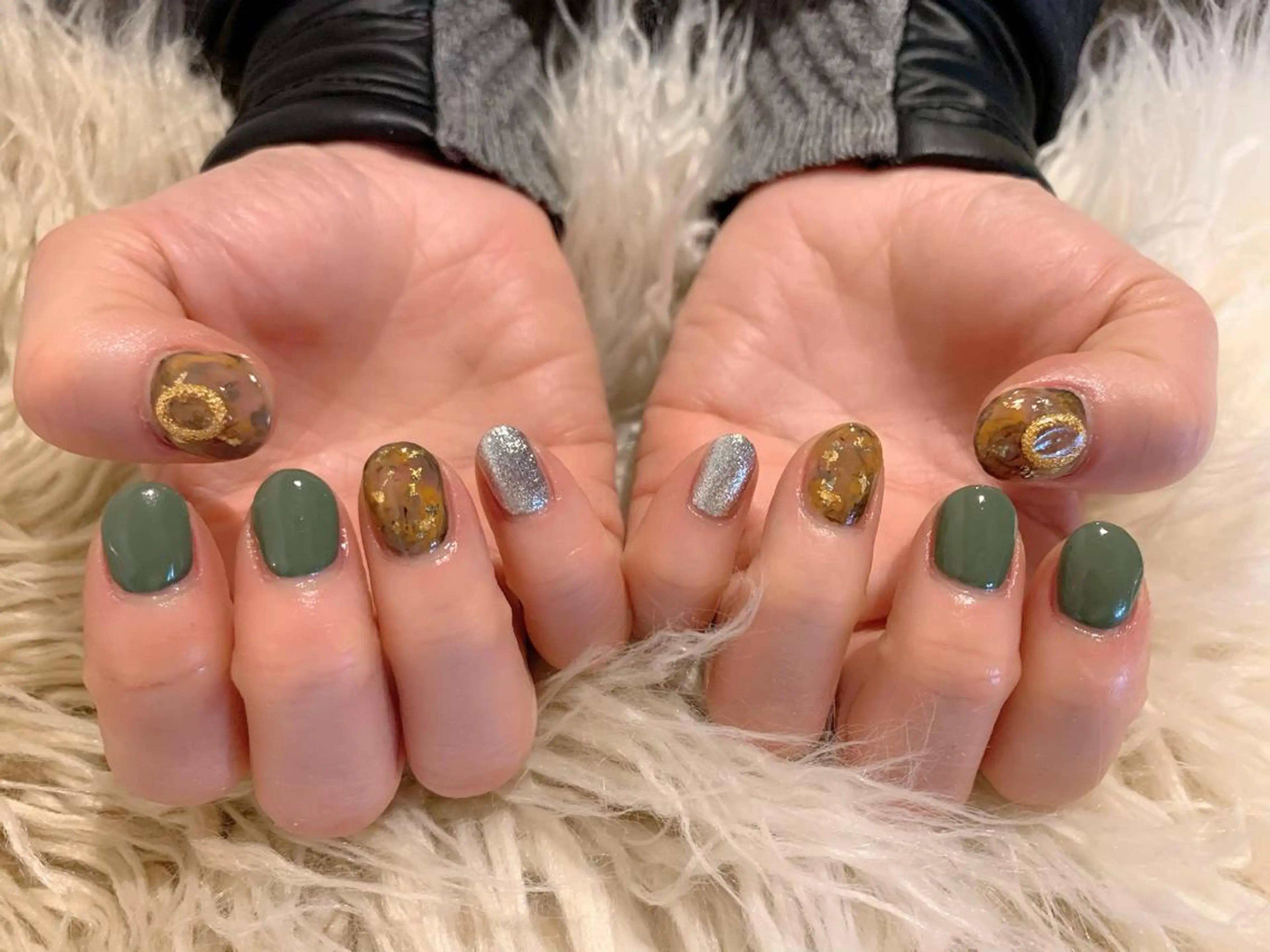 ネイル Nail's Cecile所属・Cecile Rieのネイルデザイン