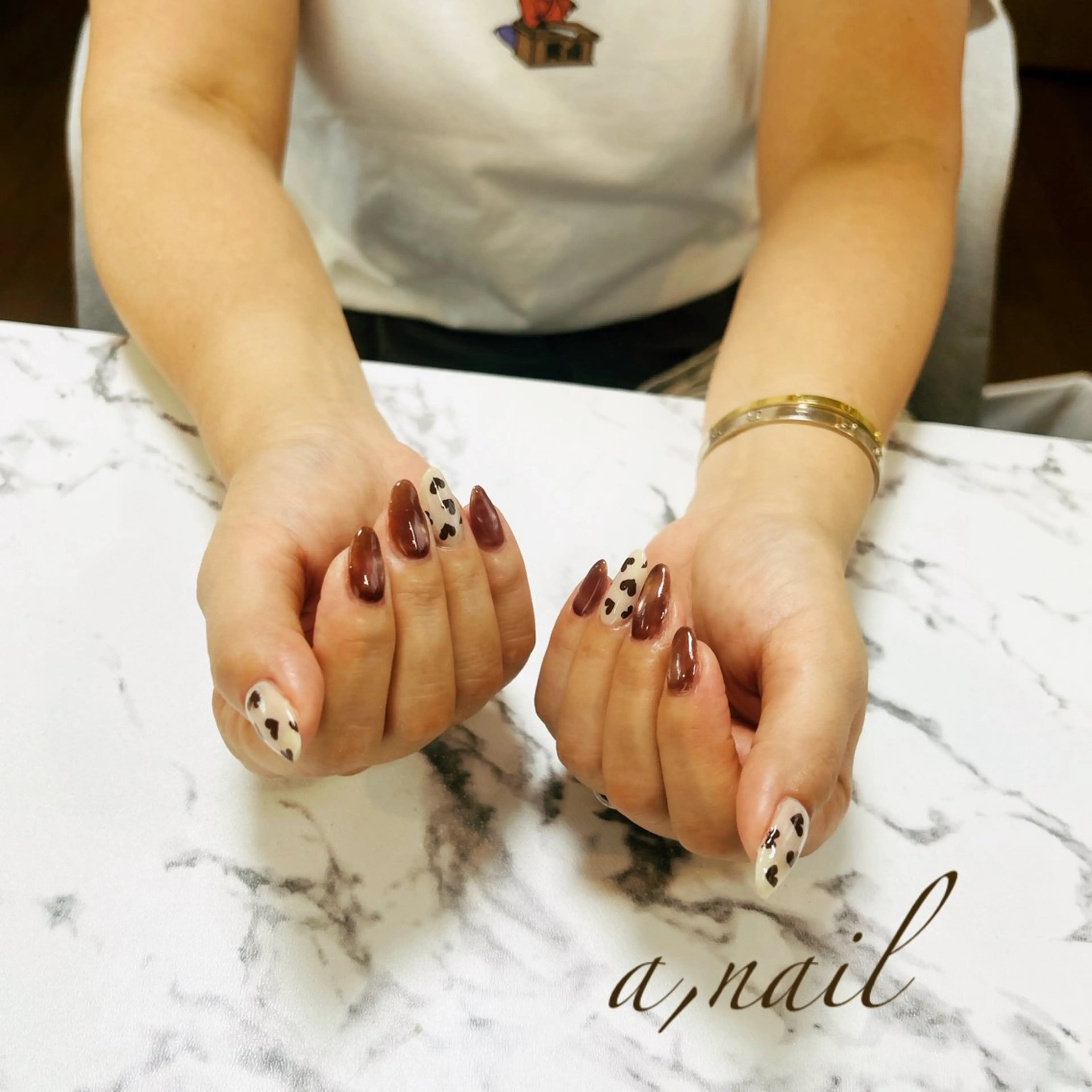 ネイル ハート キラキラネイル マグネットネイル オフィスネイル シンプルネイル ハンドネイル ネイルサロン エーネイルのネイルデザイン