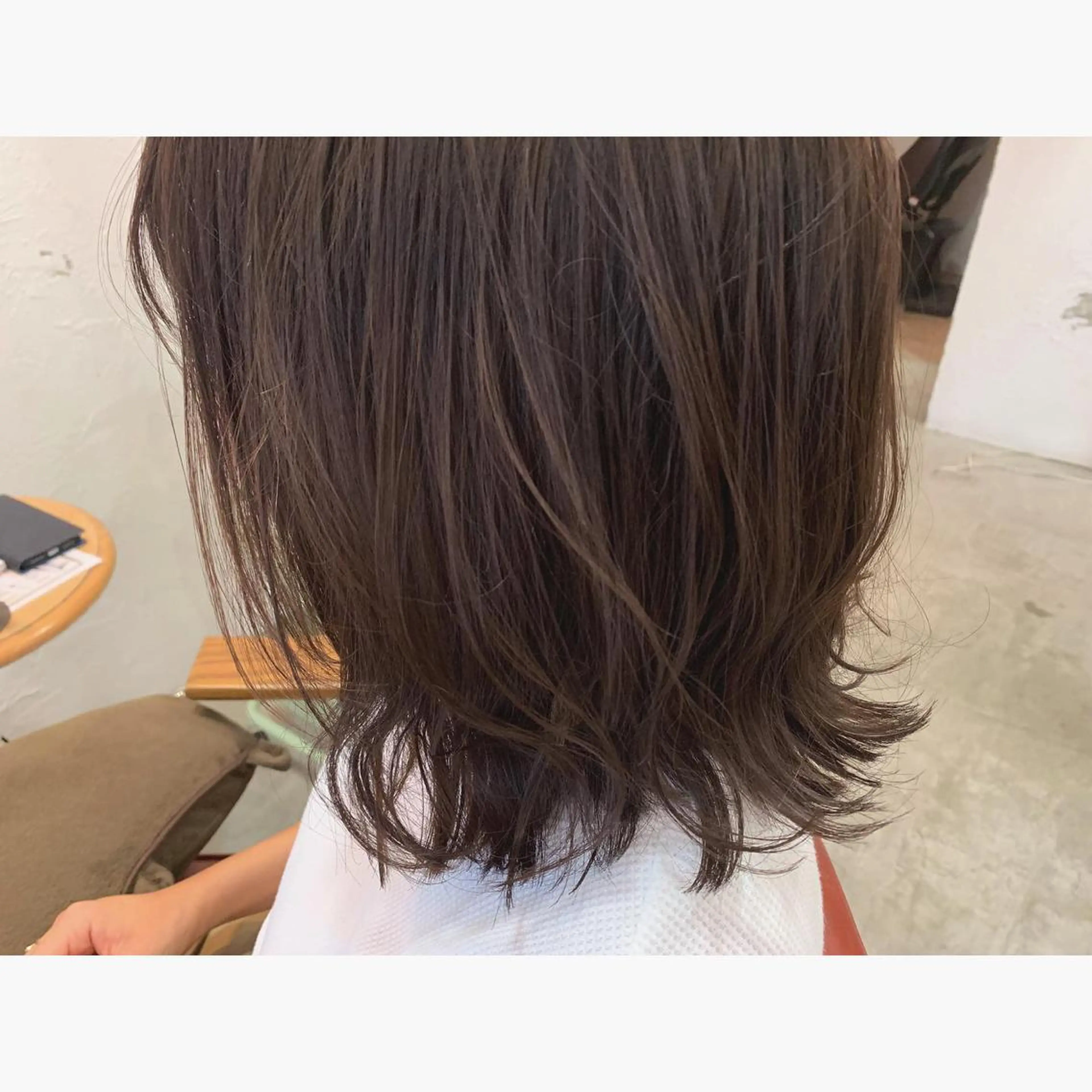 ミディアム カラー カット ヘアカラー fio マナミのヘアスタイル