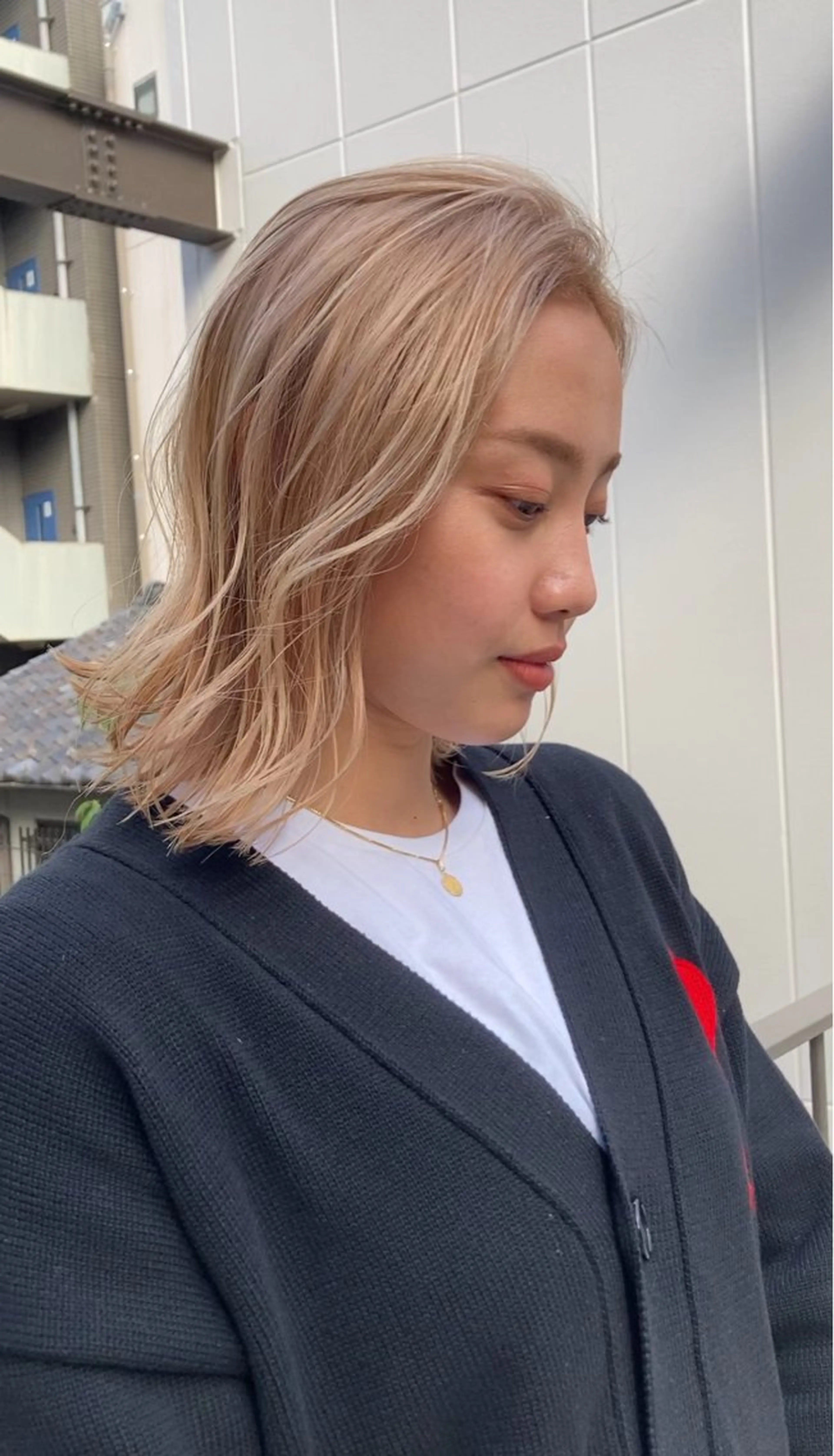 ミディアム カラー ベージュカラー ブリーチ ブロンド ブロンドベージュ ケアブリーチ ハイトーン/ショート /akane🐰♥️のヘアスタイル